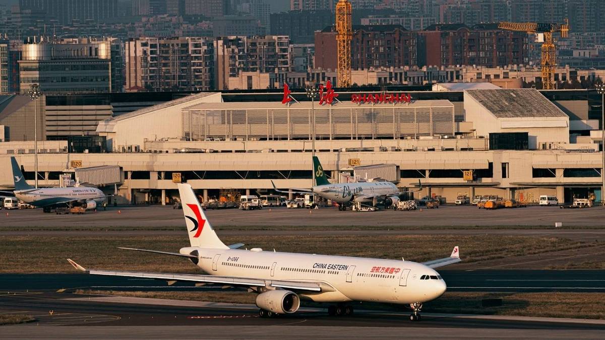 US & China Agree To Lift The Number Of Weekly Flights To 70 Next Month