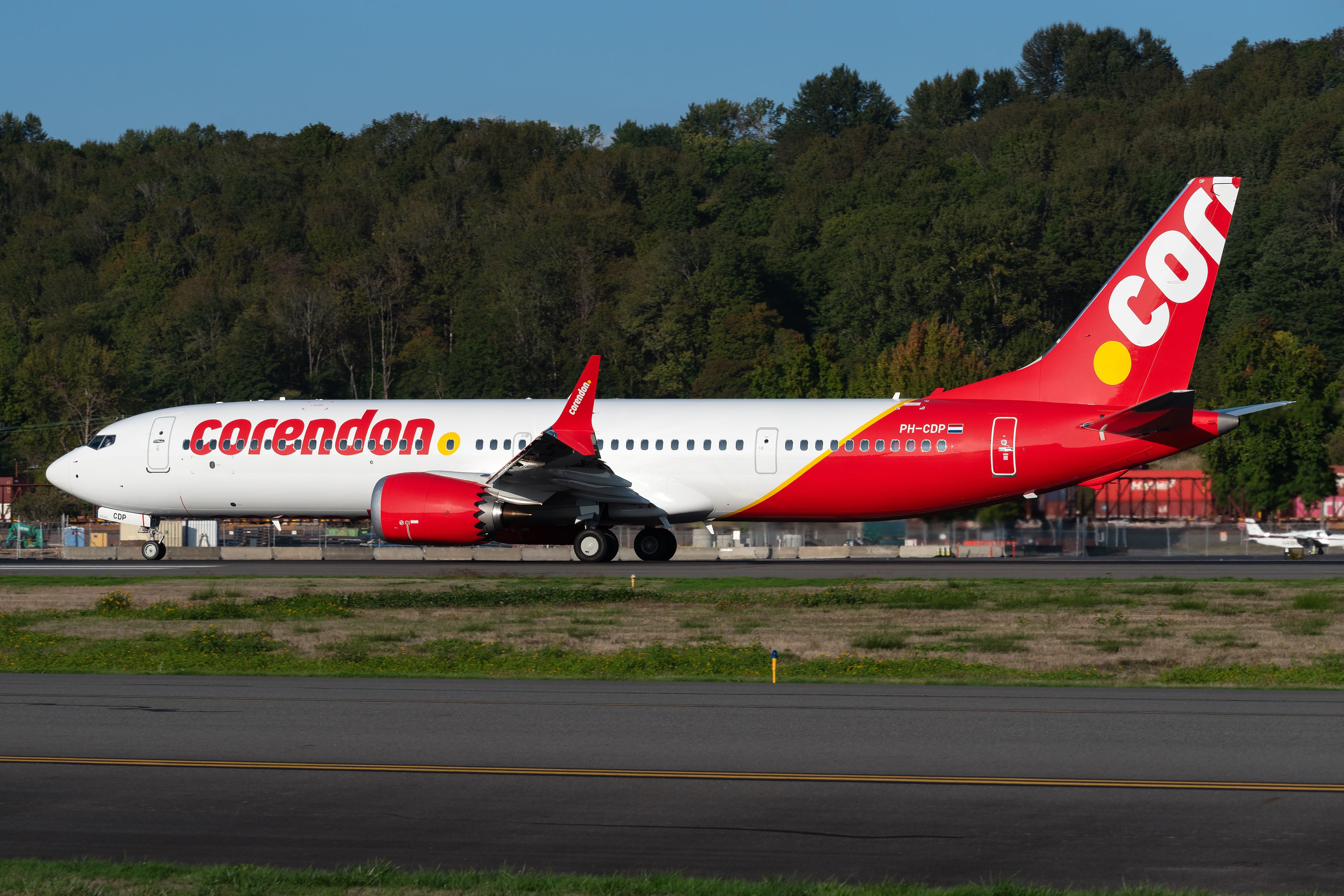 New(ish) Livery: Corendon Dutch Airlines Takes Its 1st Boeing 737 MAX 9