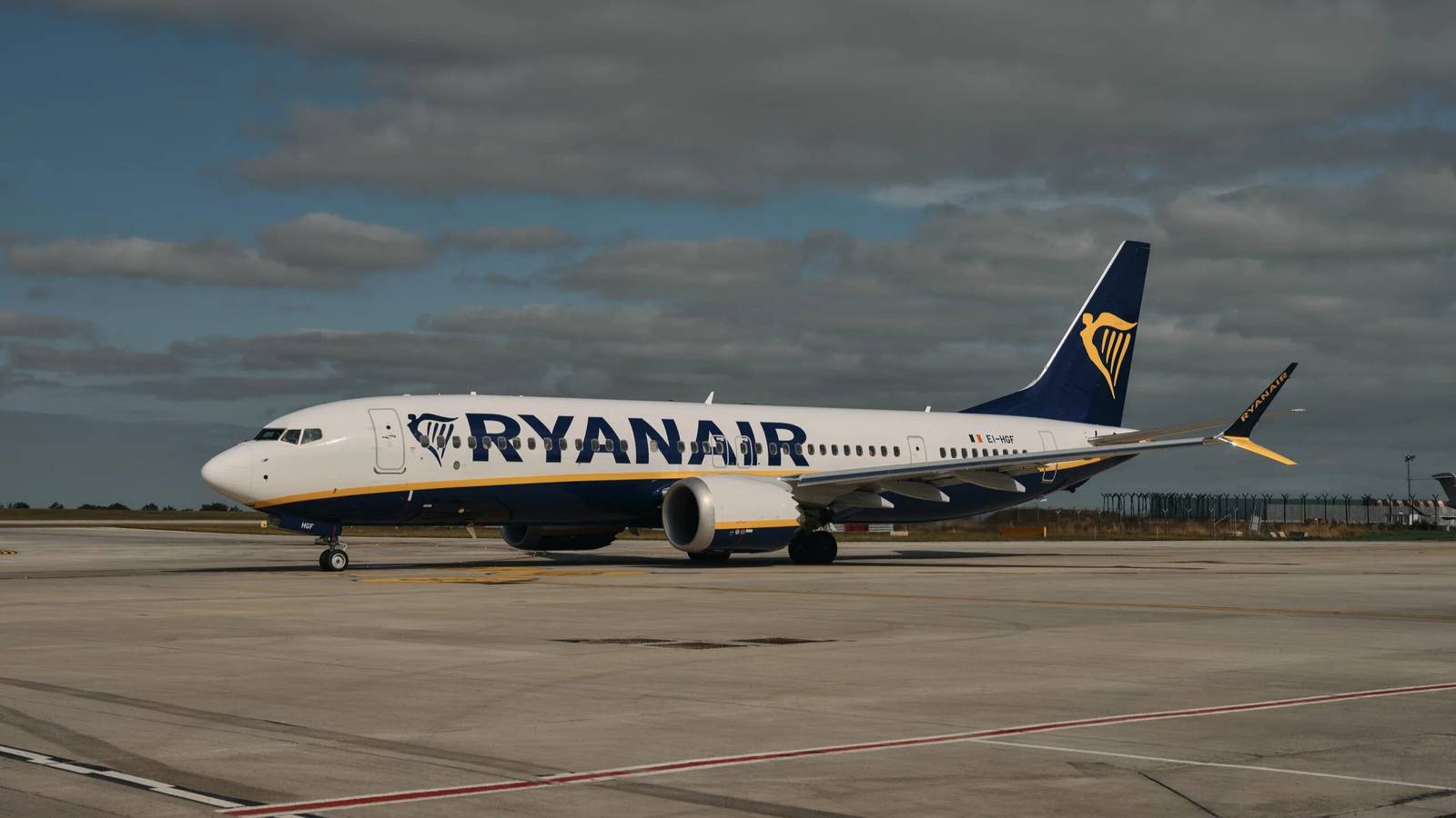 Ryanair's Latest SAF Purchase Will Offset CO2 From 100 Dublin-Vienna Flights