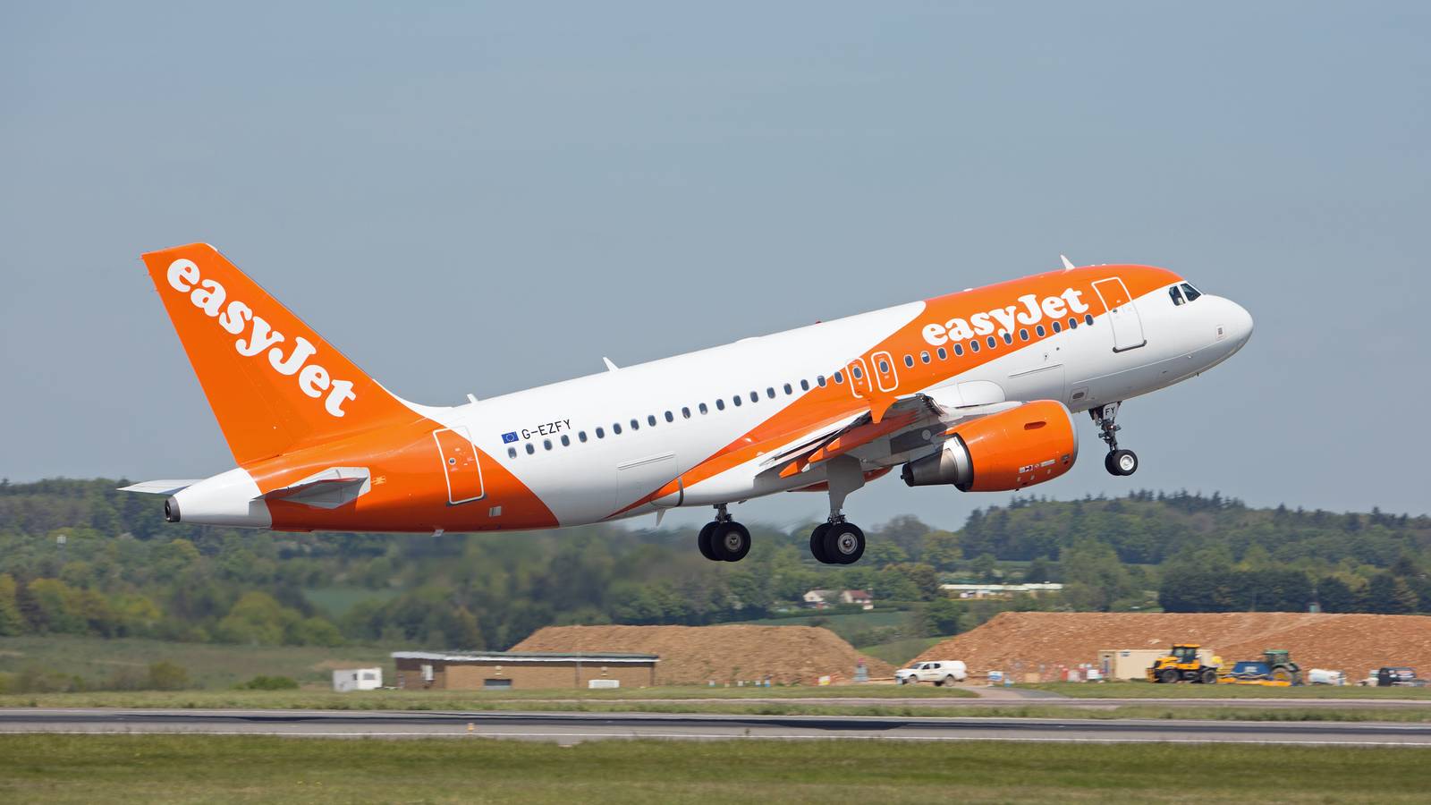 How easyJet Is Using Technology To Cut 88,600 Tonnes Of CO2 Annually