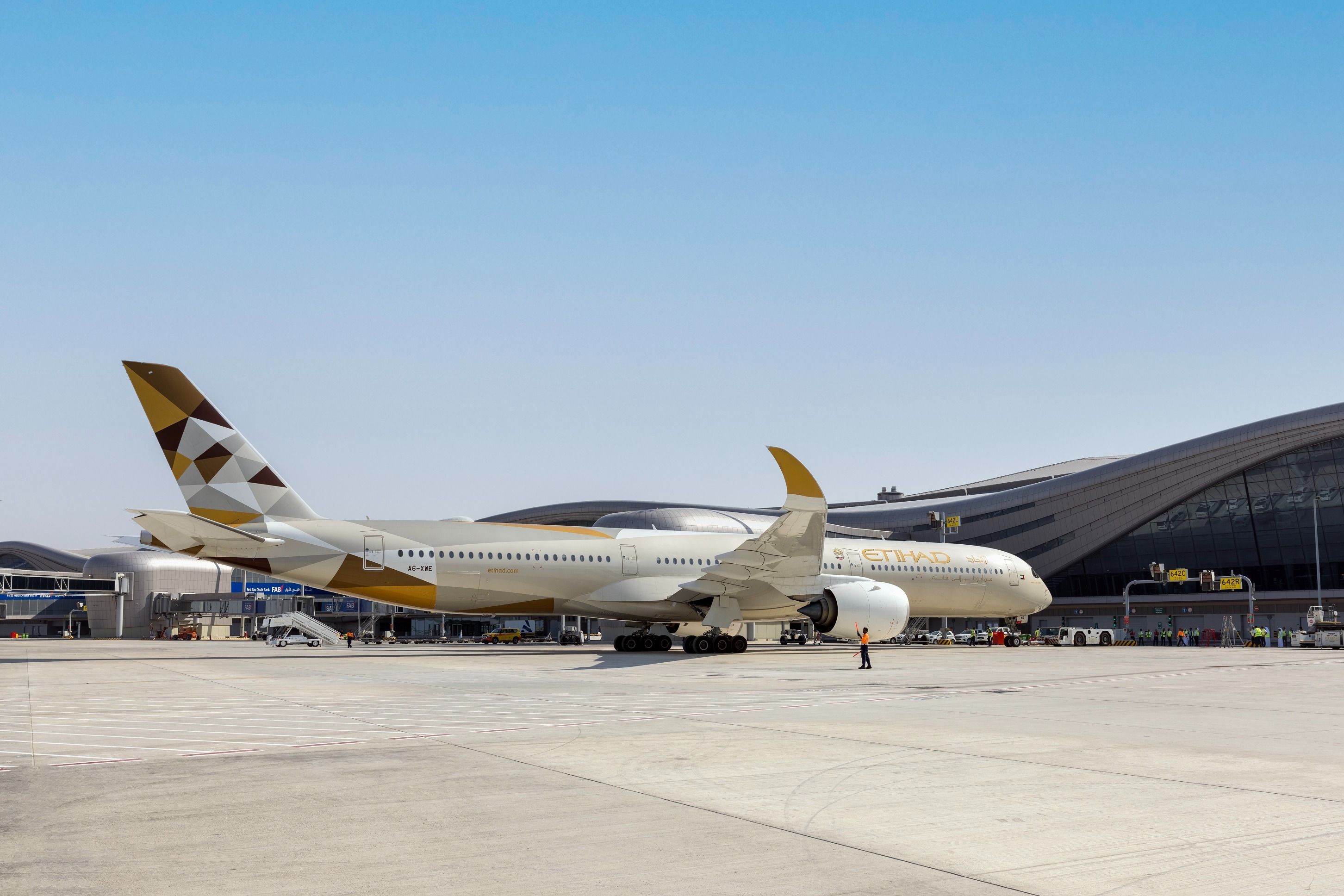 Etihad Begins To Use Abu Dhabi's New Mid-Field Terminal
