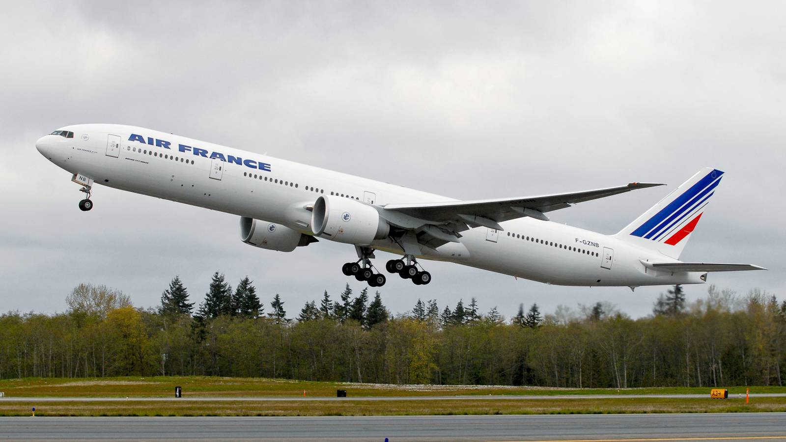 Still Suspended: Mali Rejects Air France Flight Resumptions