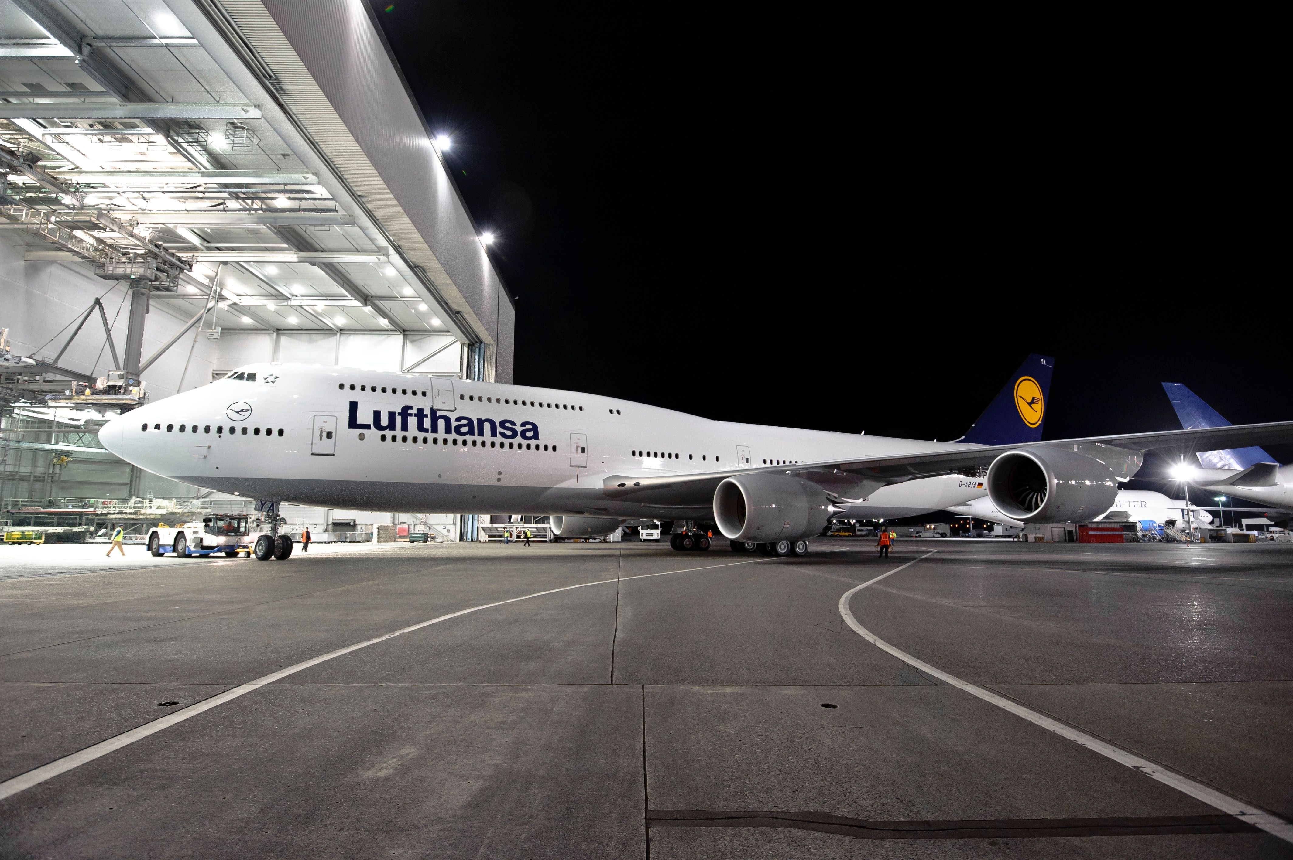 The Boeing 747-8 Seat Map At Lufthansa: Which Seats Are Best?
