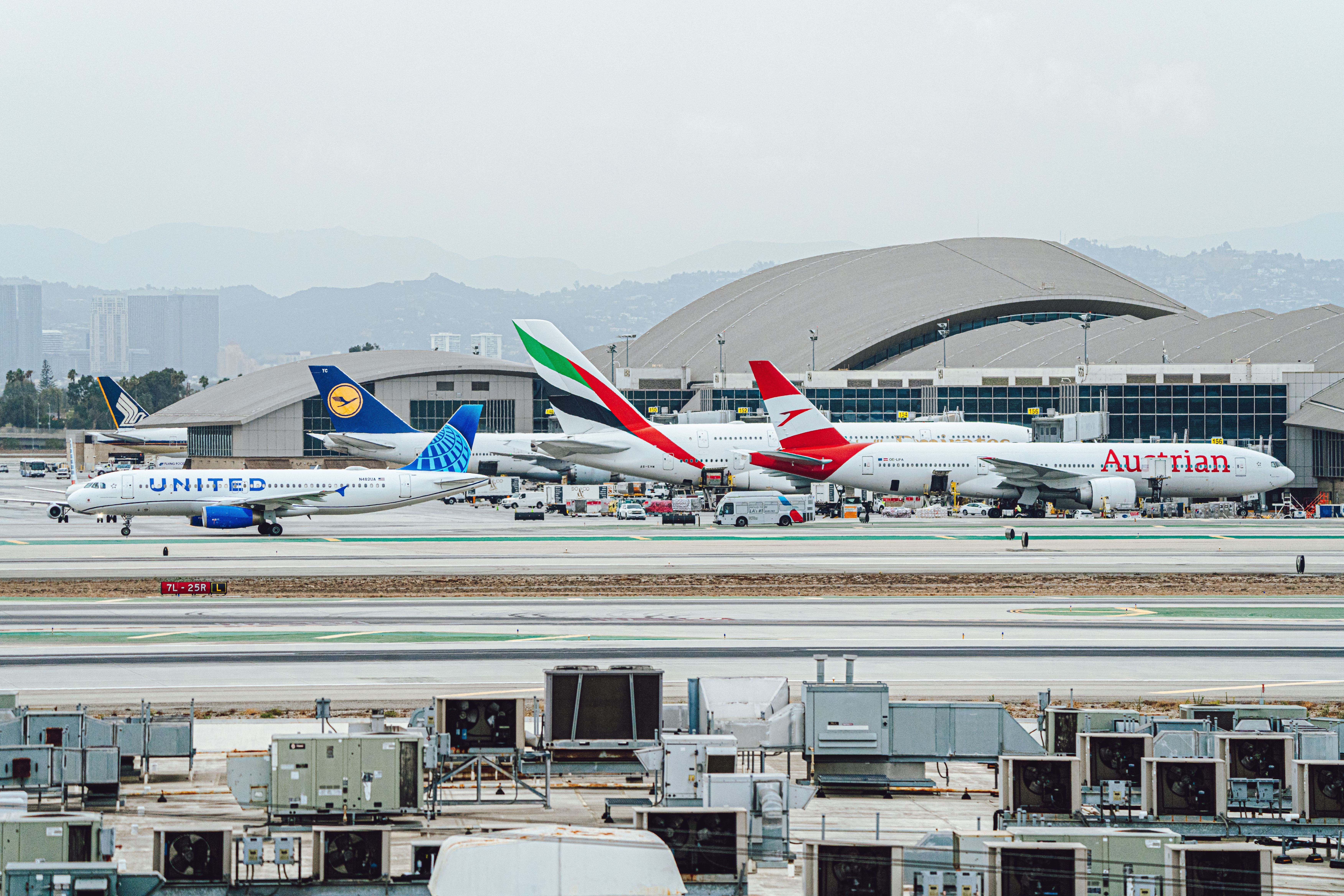 Proposed DOT Rule Could Require Airlines To Pay Passengers Up To $775 For Flight Delays