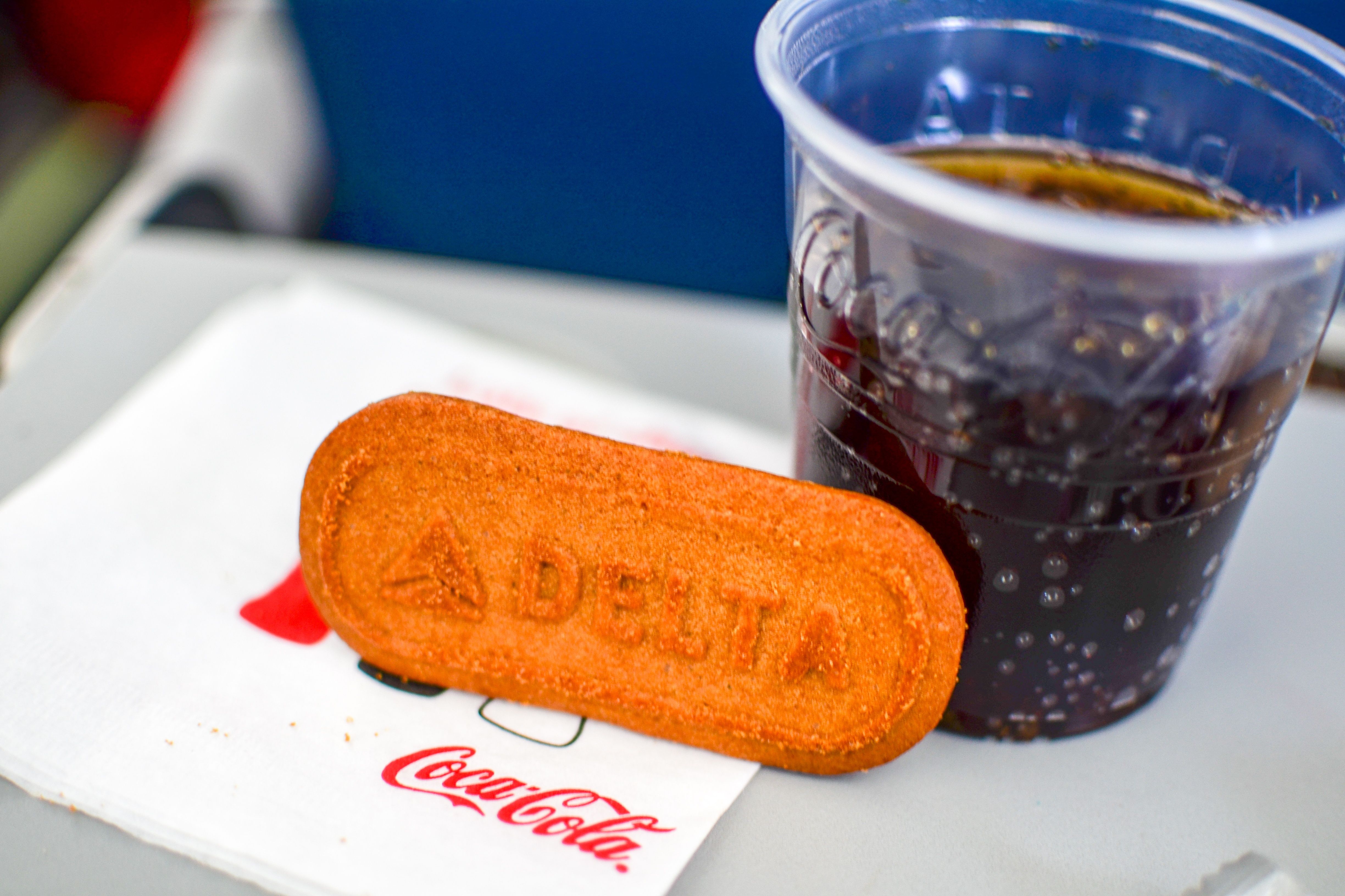 The Top 5 Airline Cookies To Eat Onboard