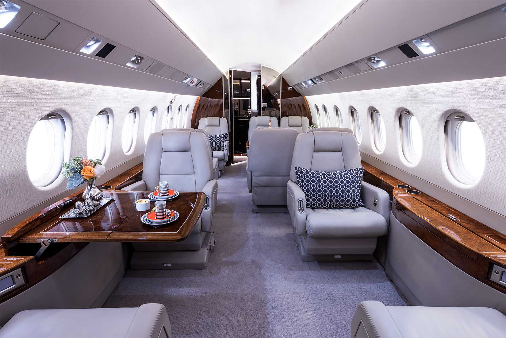 Mid Size Jet Innerview The Versatility Of Midsize Jets: Balancing Comfort And Cost