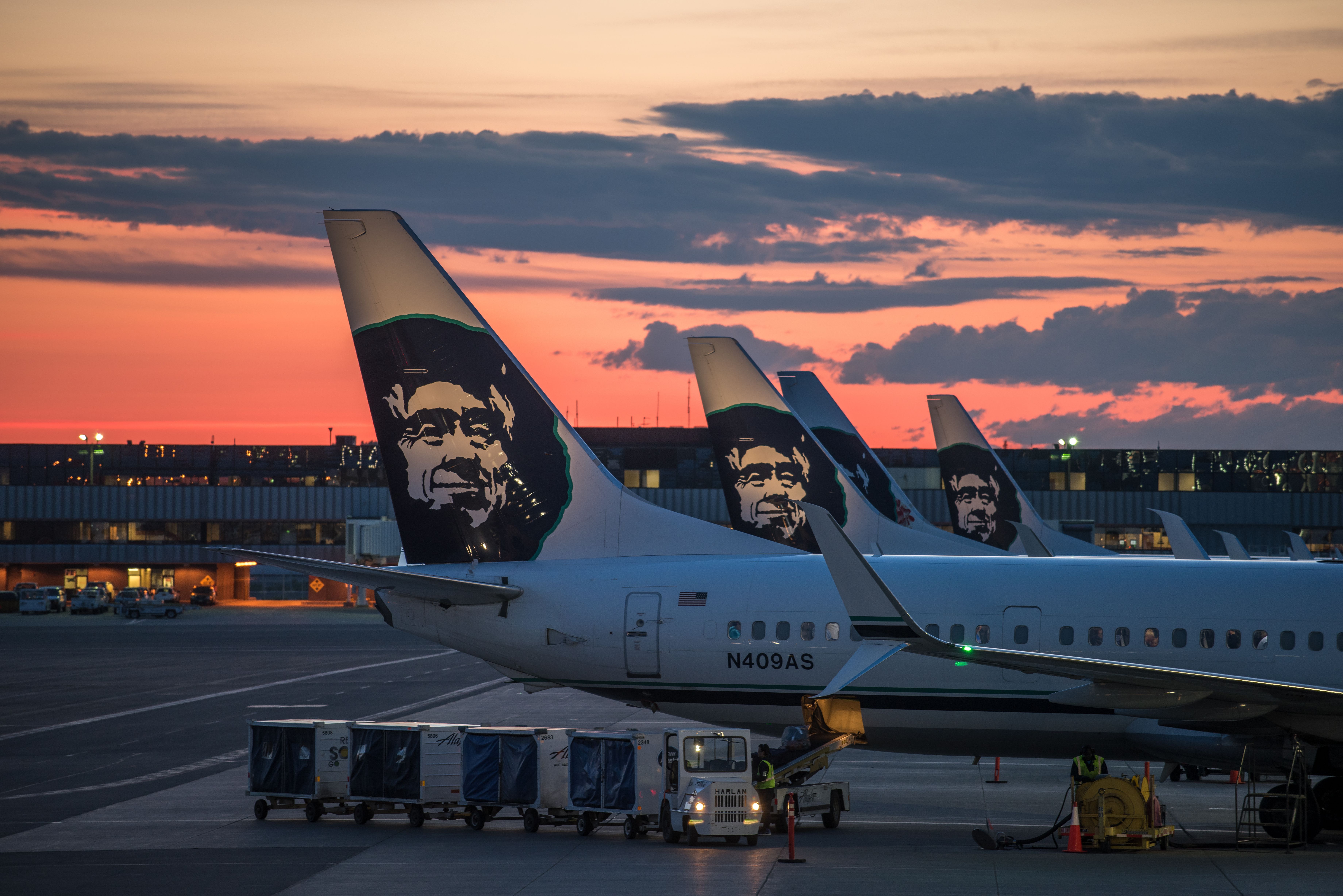 Alaska Airlines Connects Anchorage To New York & San Diego With Non-Stop Flights