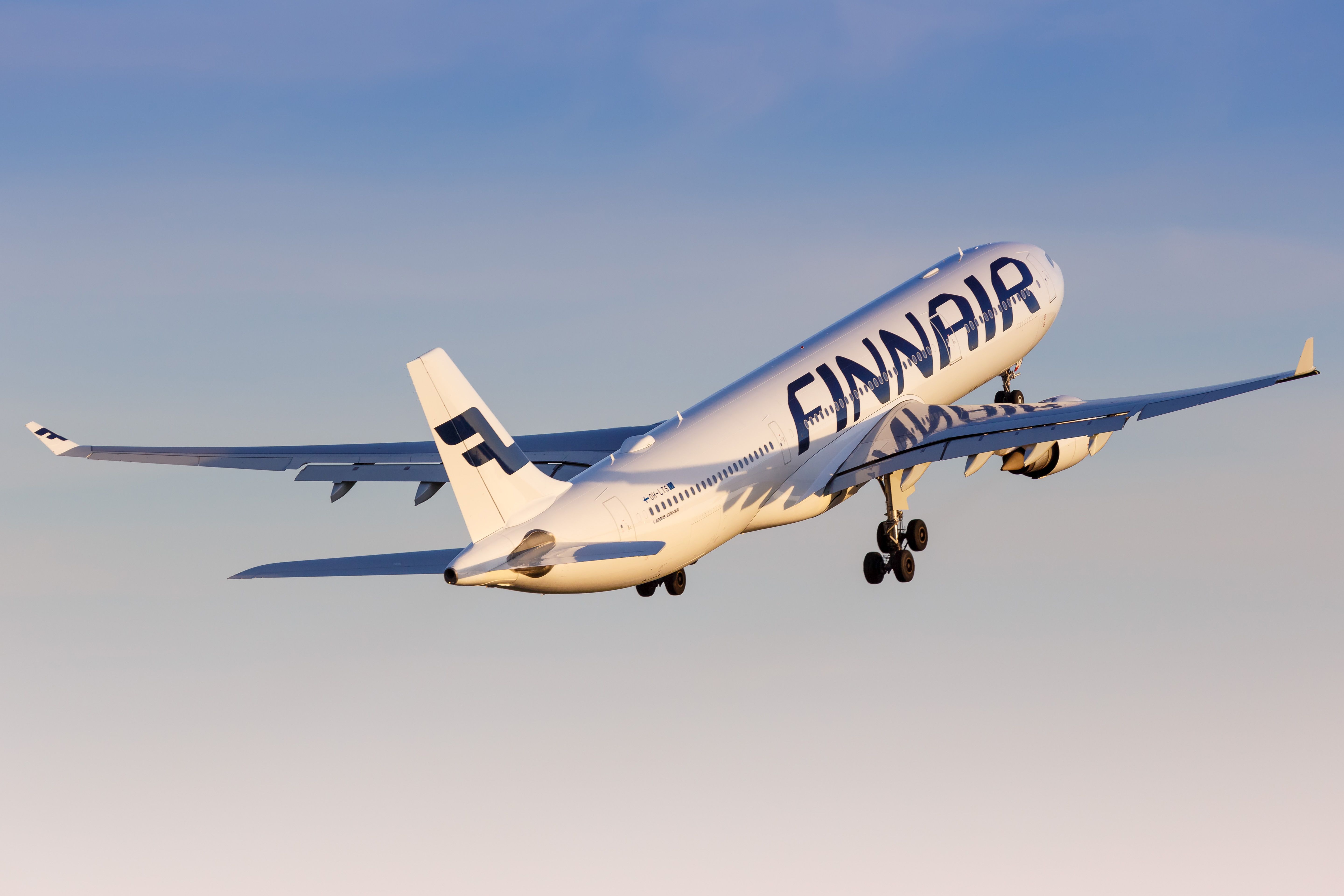 Different: Transatlantic Time Travel Flights In 2025