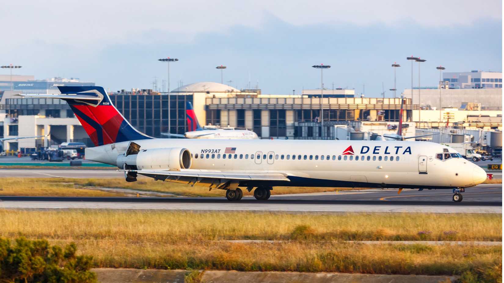 A Delta Air Lines Boeing 717 on a taxiway.