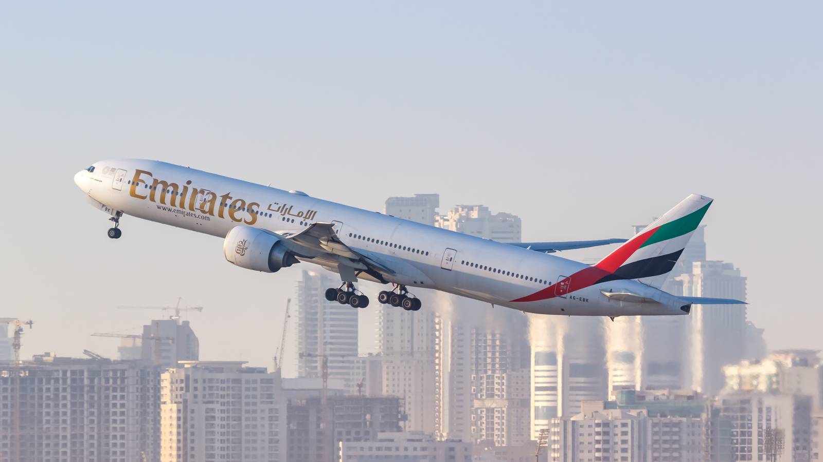 Why Emirates Is Giving 20,000 Apple Devices To Its Flight Attendants