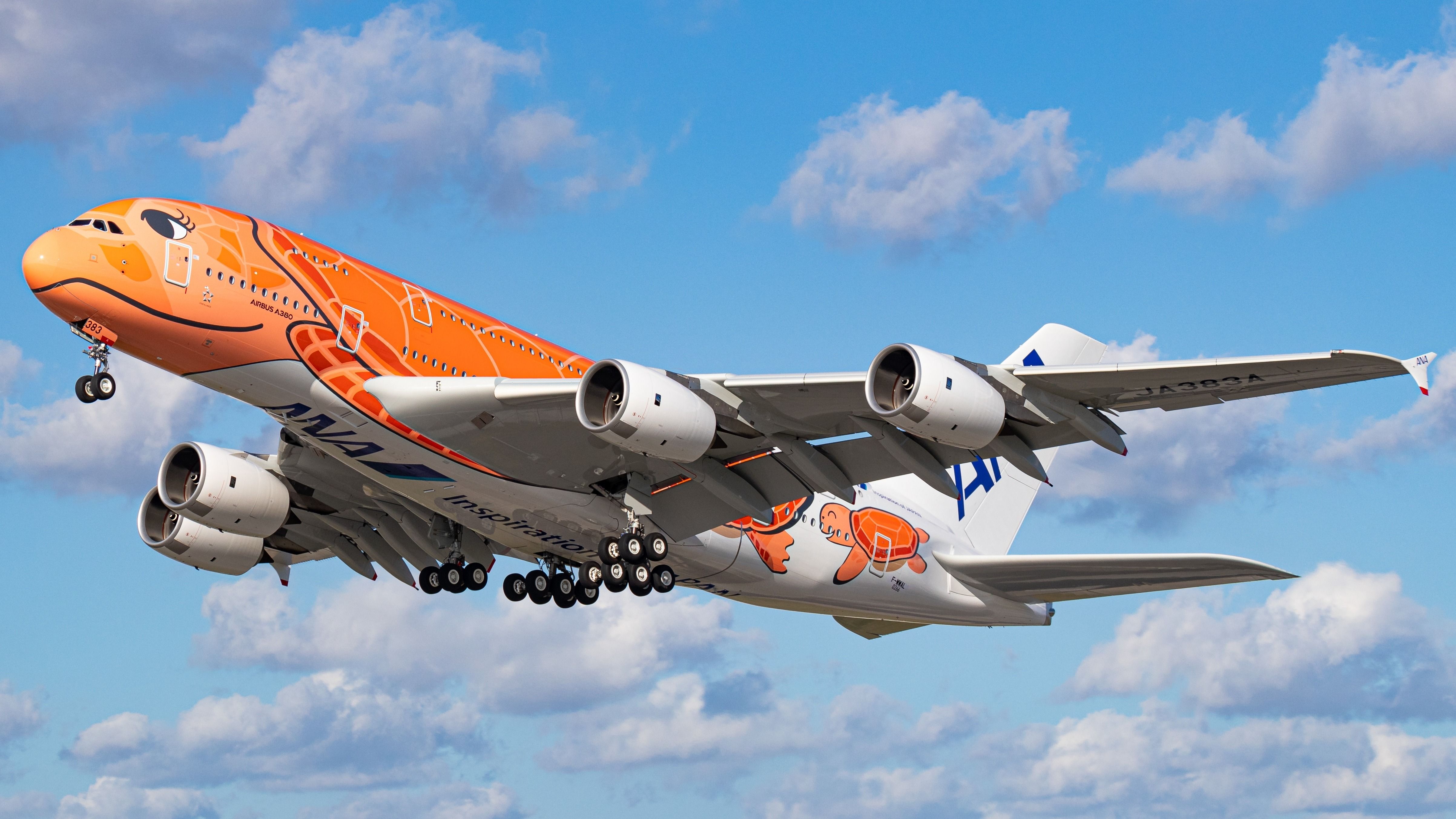 全日空商事 1/200 ANA AIRBUS A380 FLYING HONU / ミニカー