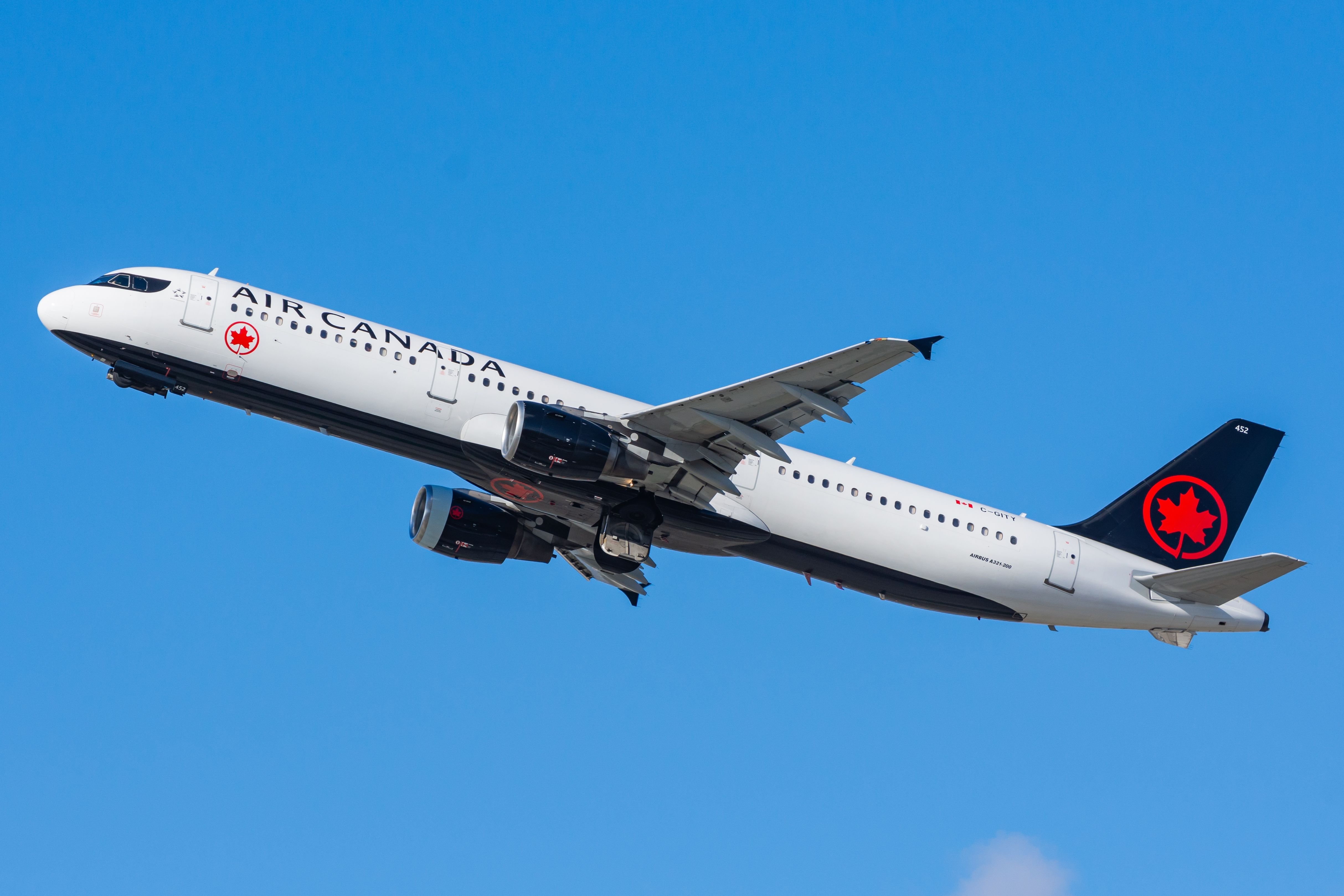 Air Canada Flies 100+ Sick Children On Holiday Of A Lifetime