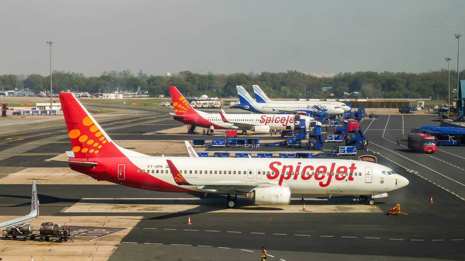 Indian Parliamentary Panel Proposes Capping Of Airfares On Some Routes