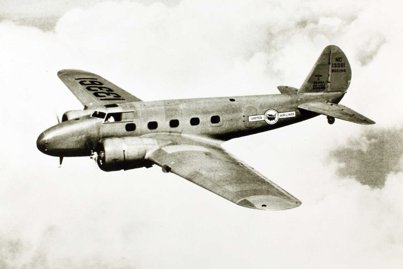 united airlines boeing 247