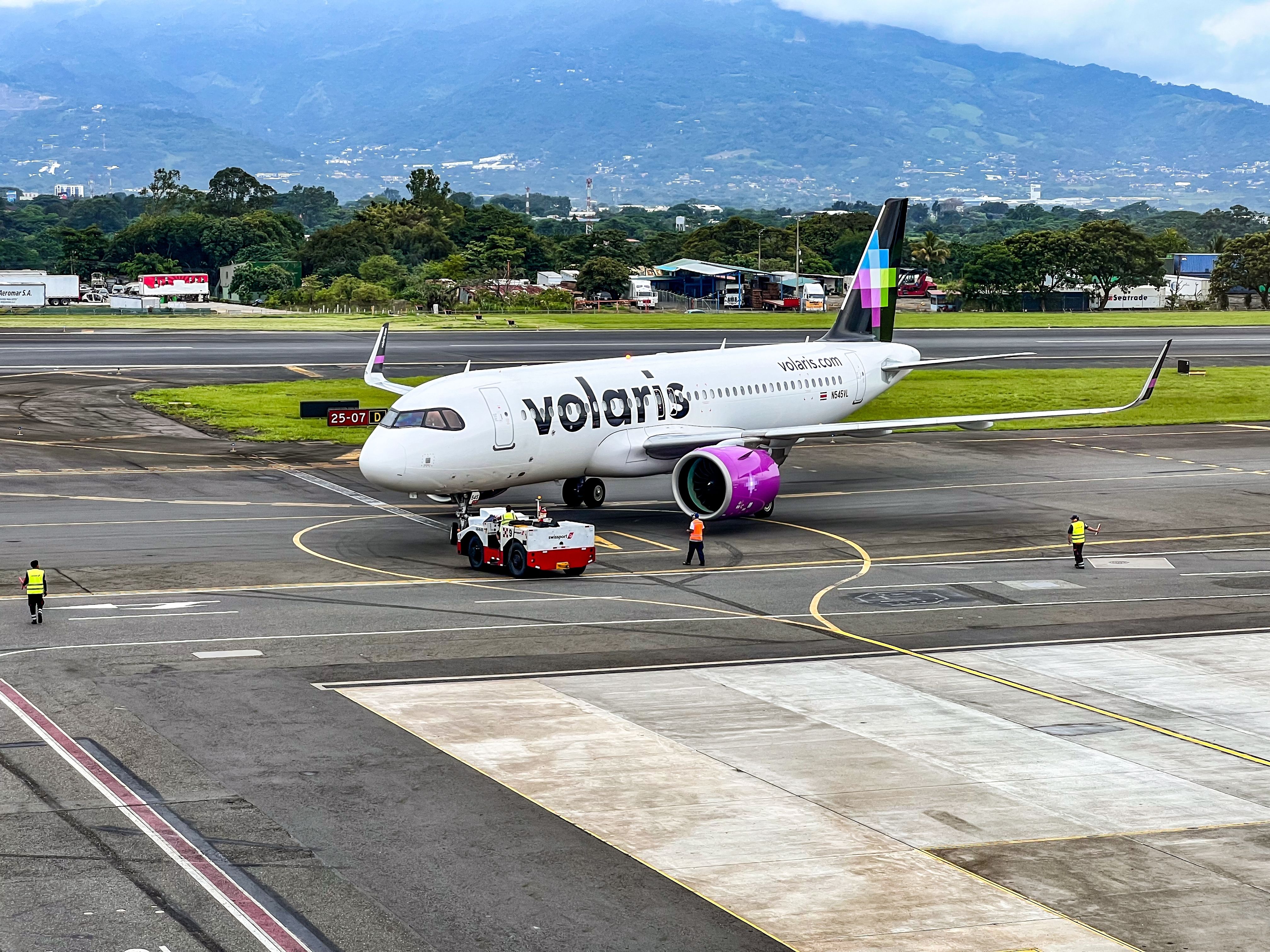 Volaris Expects Growth To Slow Due To Pratt & Whitney Engine Inspections