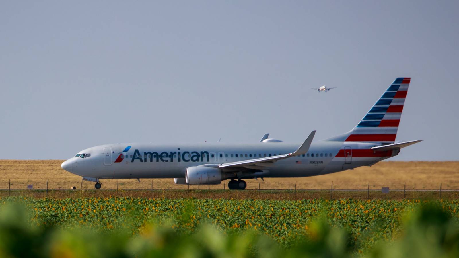 American Airlines Partners With Bill Gates Backed Company To Remove 10,000 Tons Of CO2