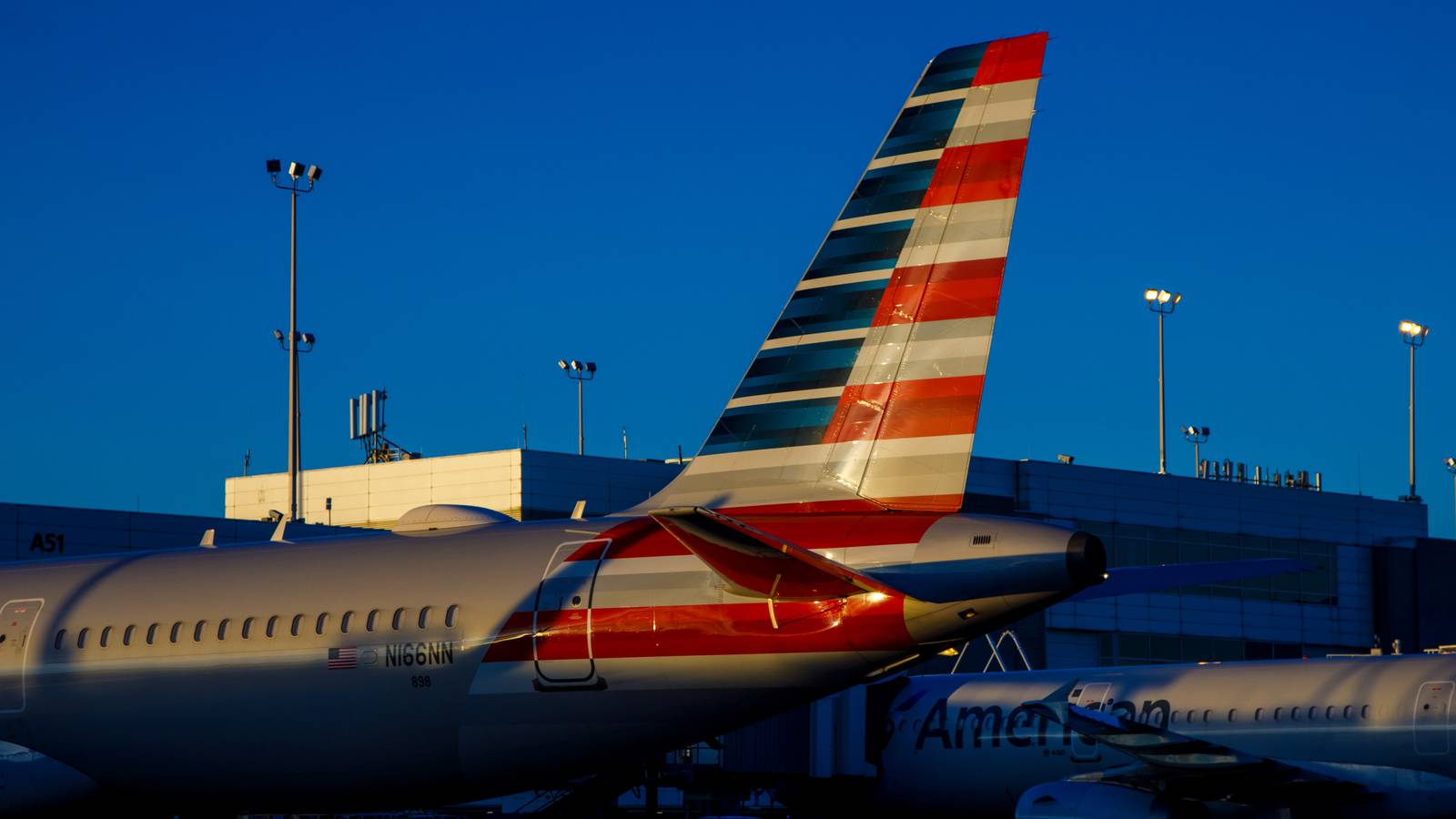 California Court Awards Damages To American Airlines Crew After Uniform Made Them Sick