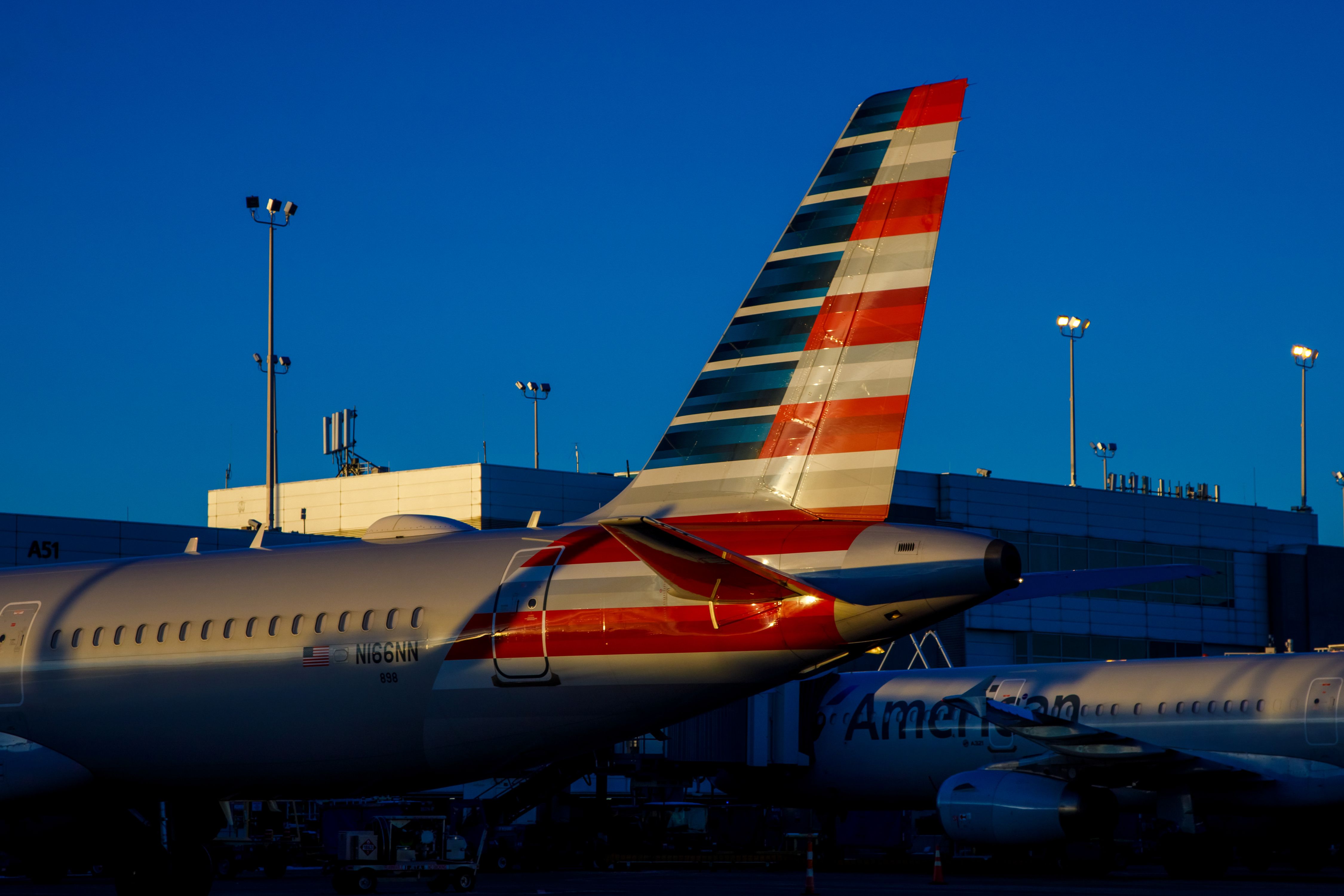 California Court Awards Damages To American Airlines Crew After Uniform Made Them Sick