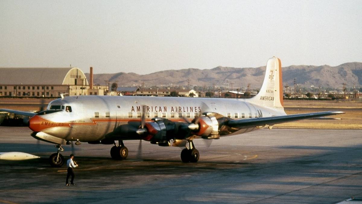 70 Years: American Airlines Launched Regular Nonstop Service From New York To Los Angeles In 1953