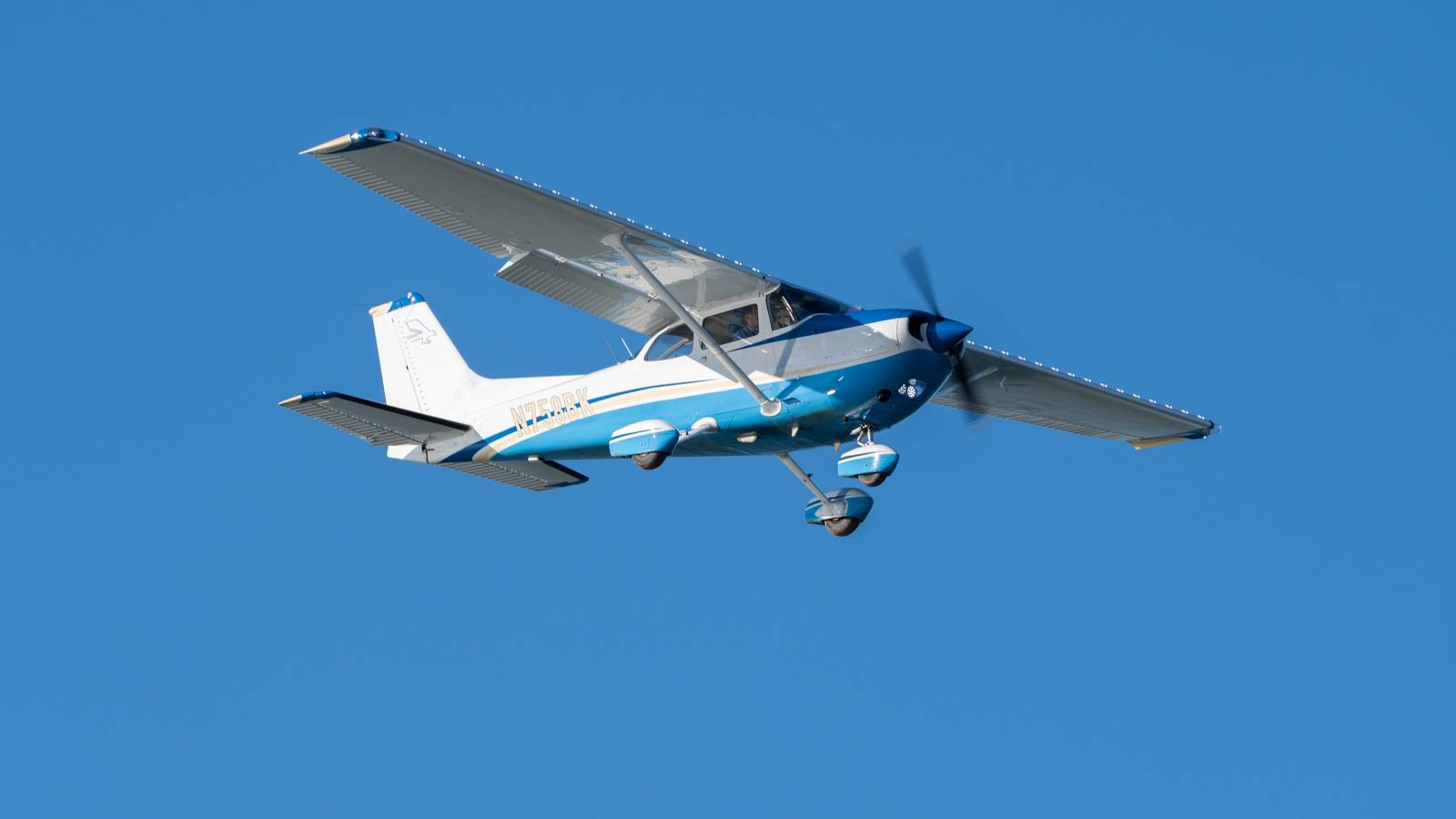 Finding The Right Balance: How Often Should Student Pilots Be Taking To The Skies?