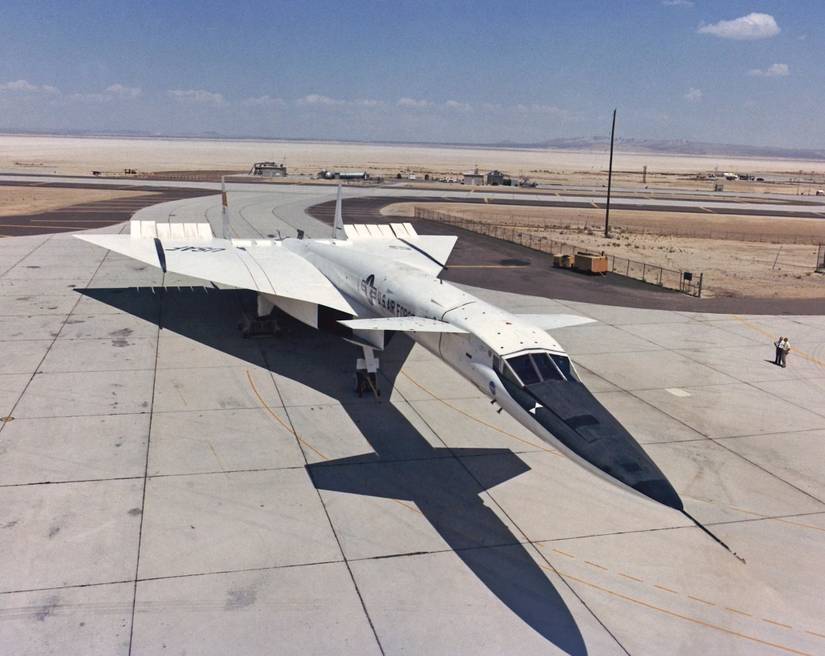 Why Did The North American XB-70 Valkyrie Become Obsolete So Quickly? Why Did The North American XB-70 Valkyrie Become Obsolete So Quickly?