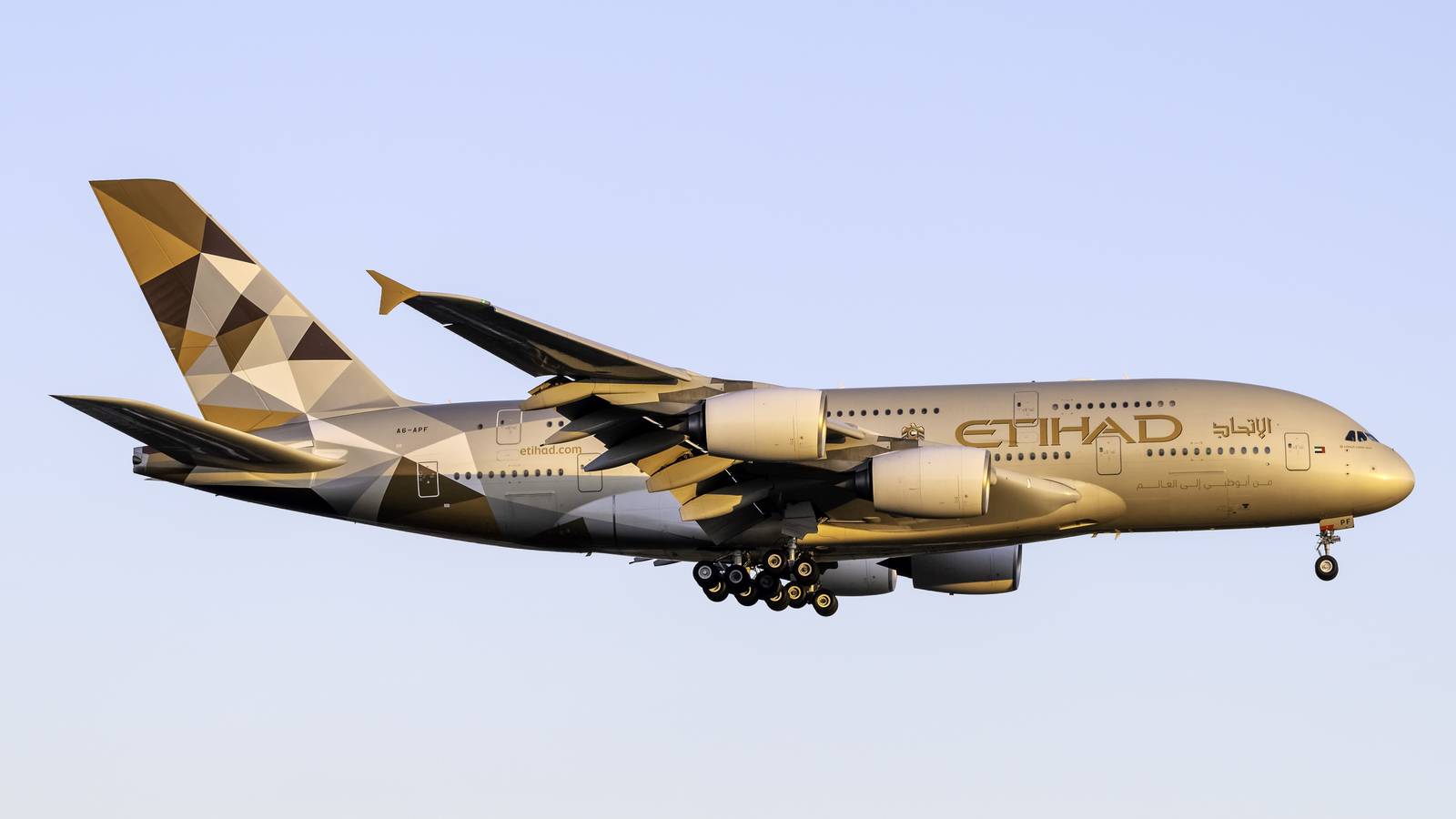 Another Etihad Airways Airbus A380 Returns To Service