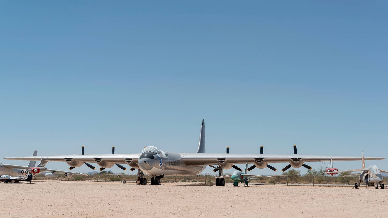 Top 5: The Biggest Bomber Aircraft Ever Built