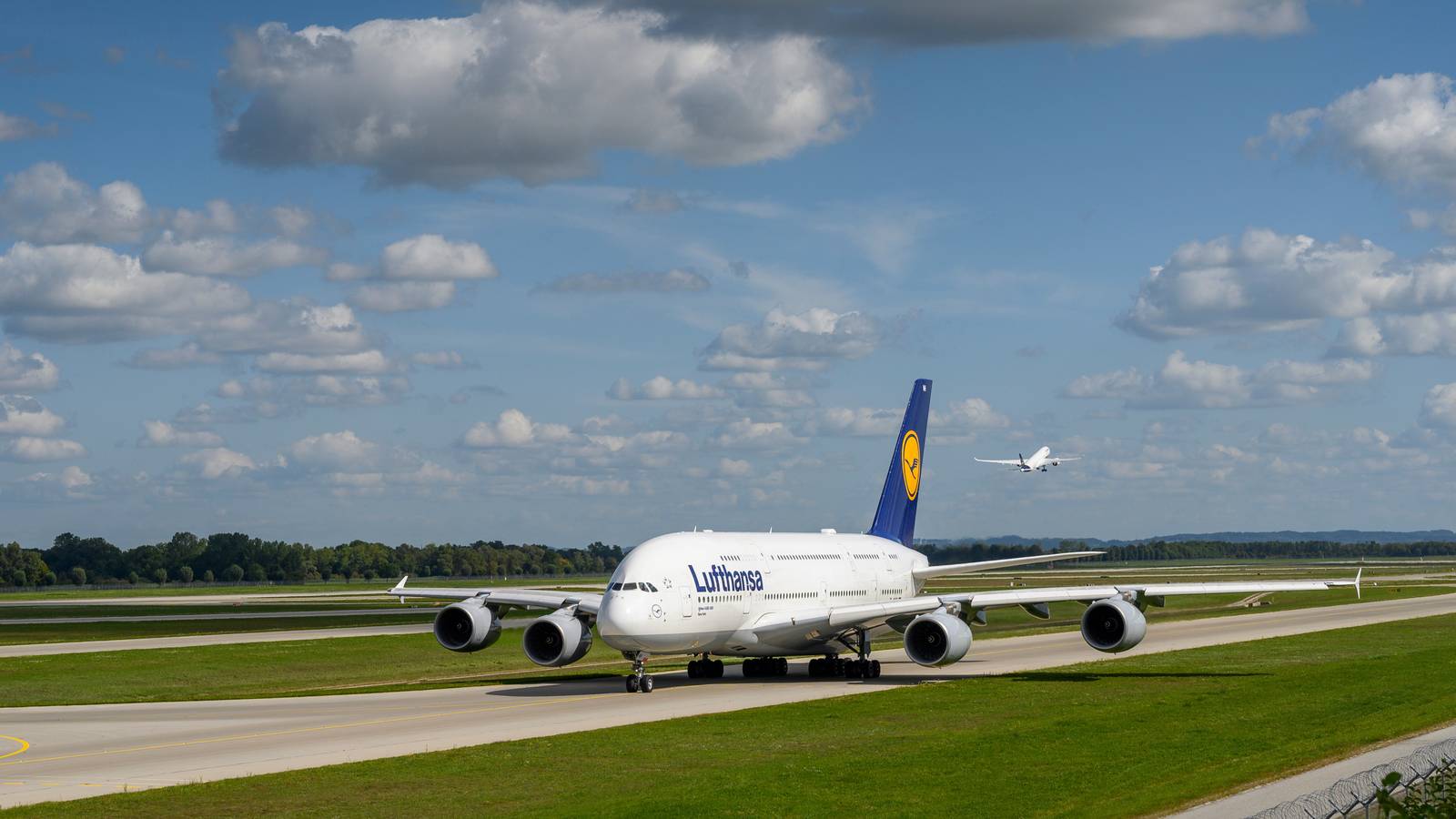 Lufthansa Pulls Another Airbus A380 Out Of Storage