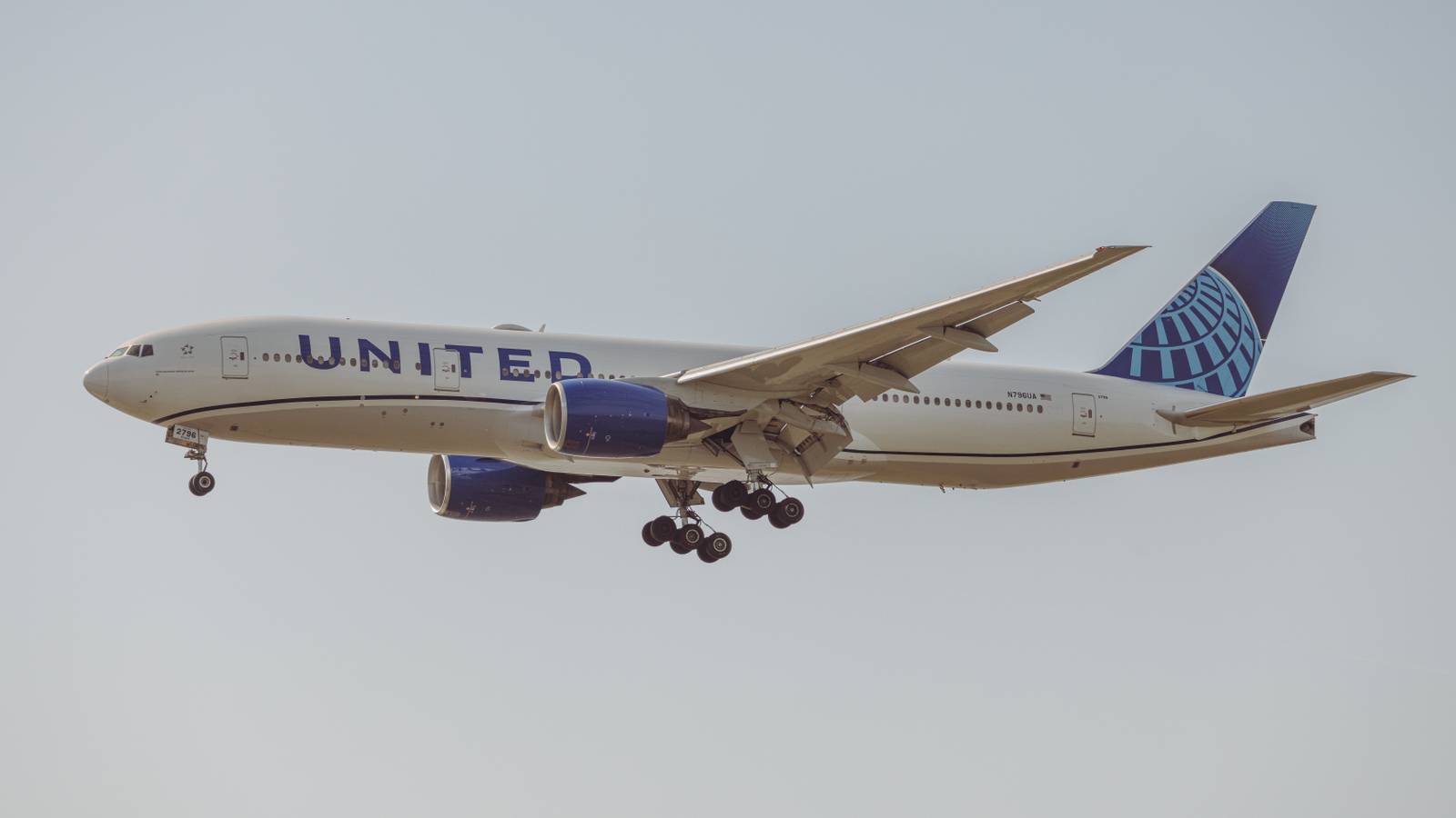 United Airlines Pushes Back Resumption Of Several China Routes