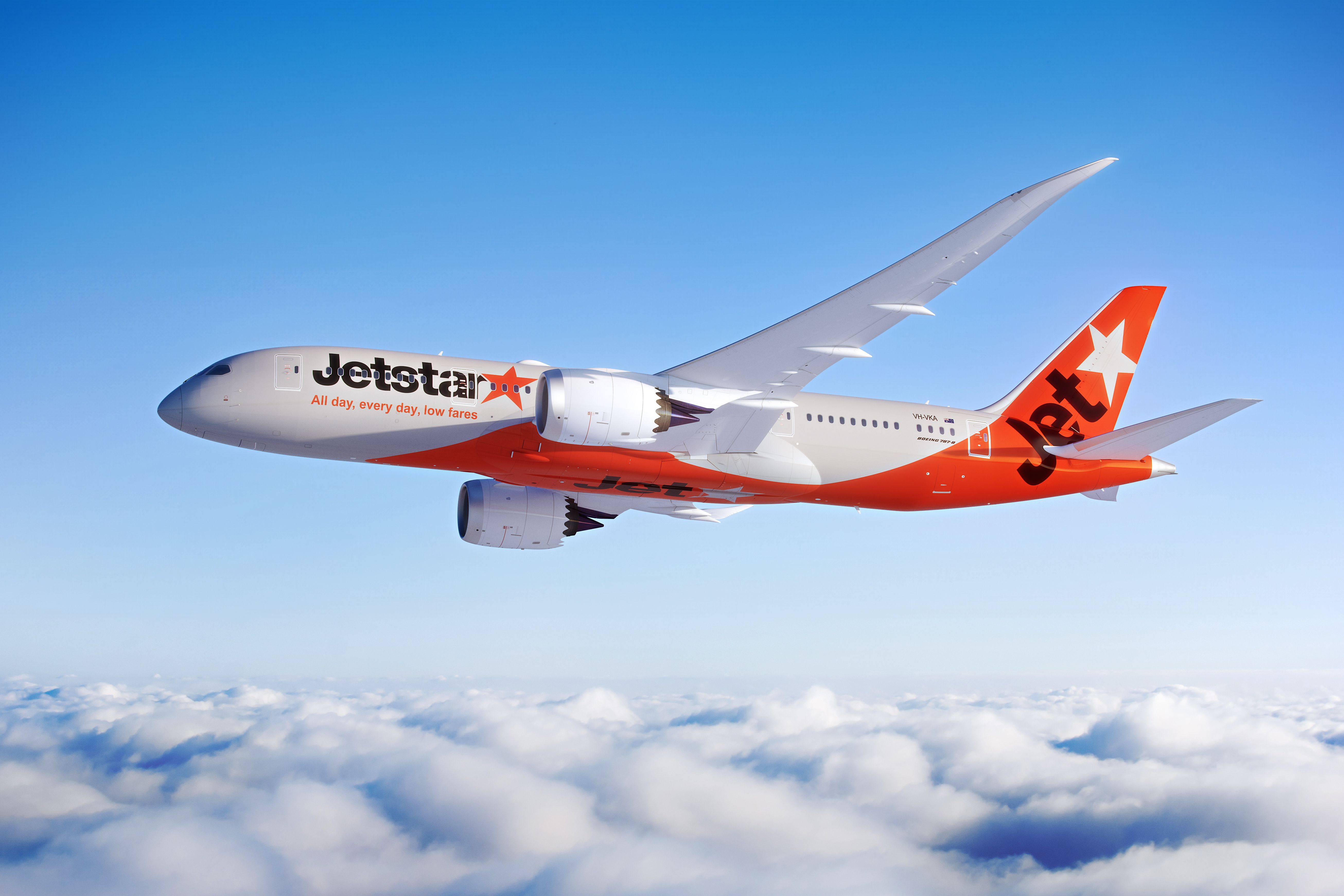 Jetstar Boeing 787 Dreamliners Descend On Osaka