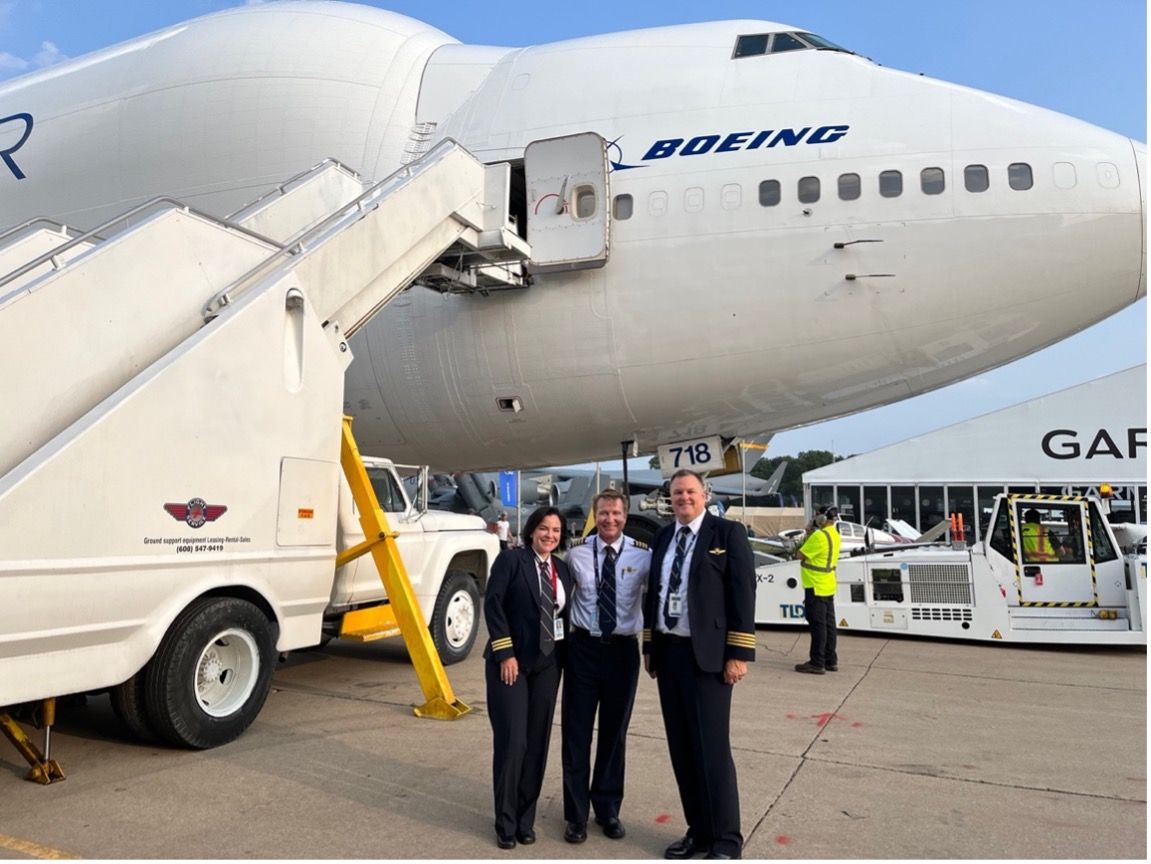 L-R First Officer Vanessa Riveiro, Captain Tom Vize and Captain David Telshaw in front of the Dreamlifter at EAA Airventure 2023