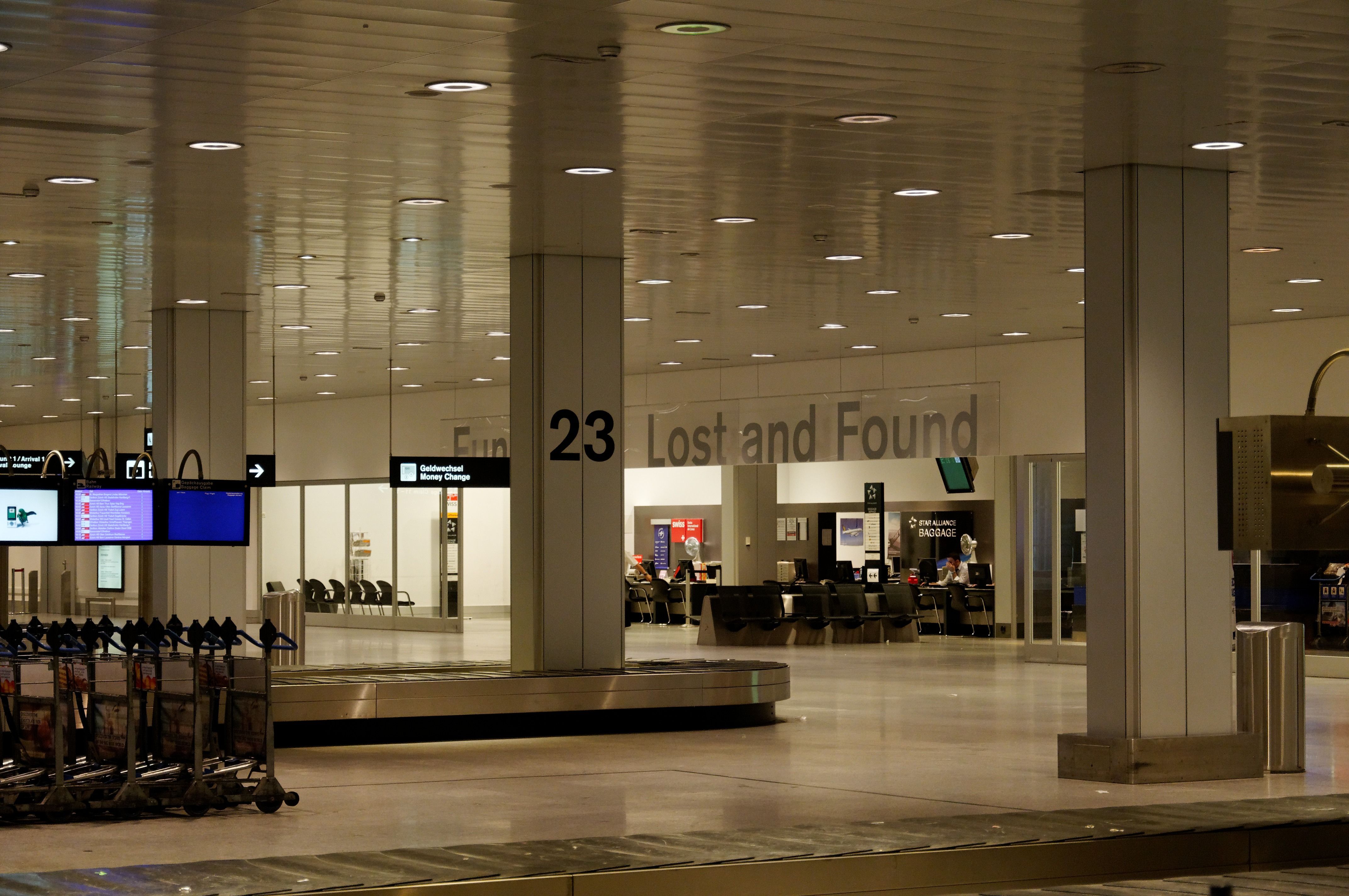 How To Retrieve Lost Items That You've Left Onboard Aircraft