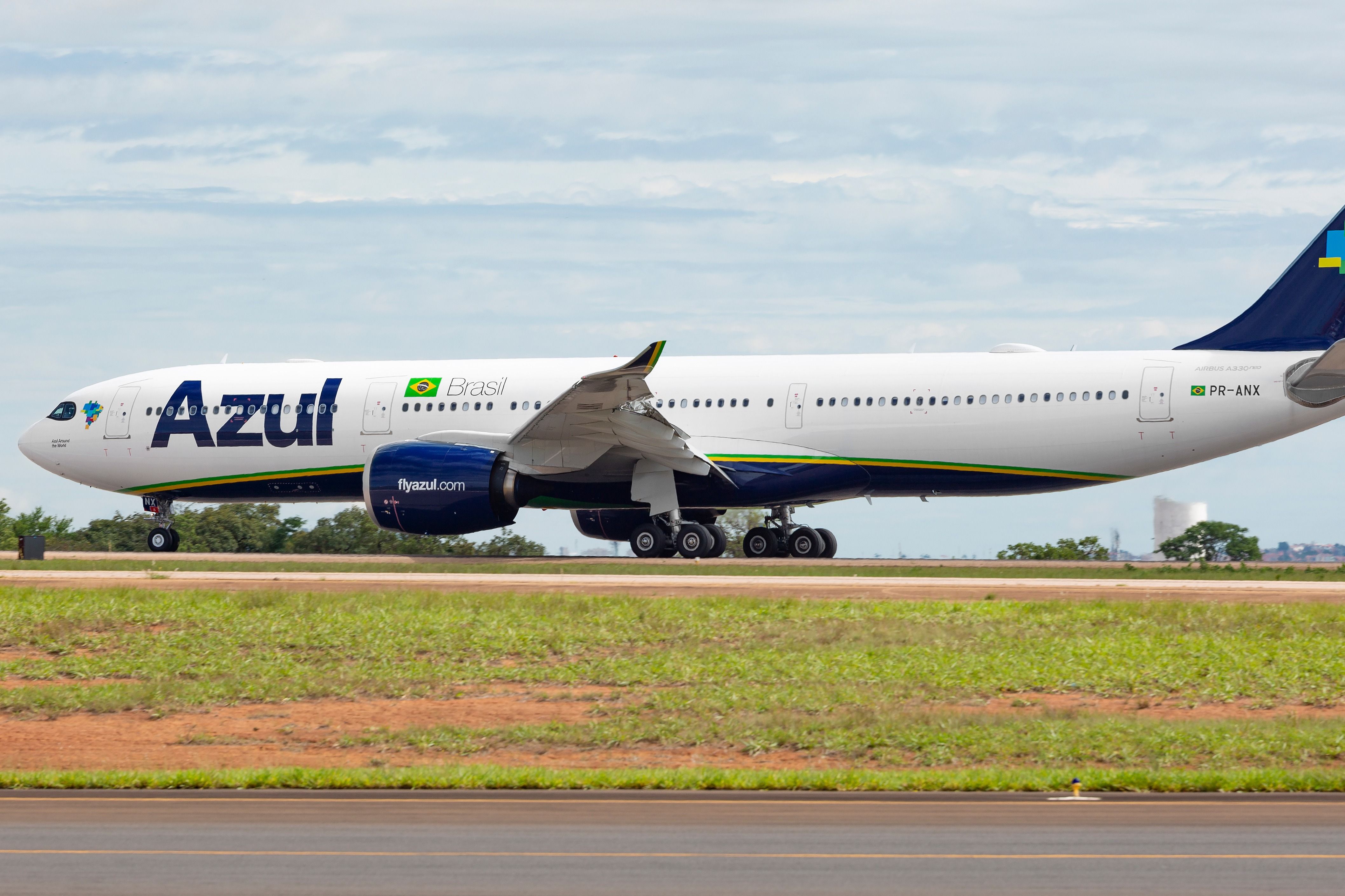 Matheus Obst Azul A330-900