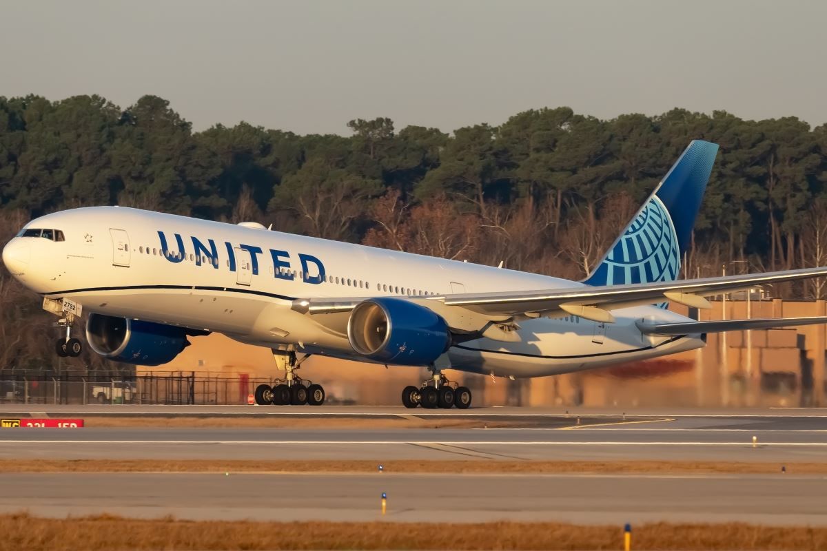 United Airlines $2.6 Billion Houston Airport Expansion Blocked By City