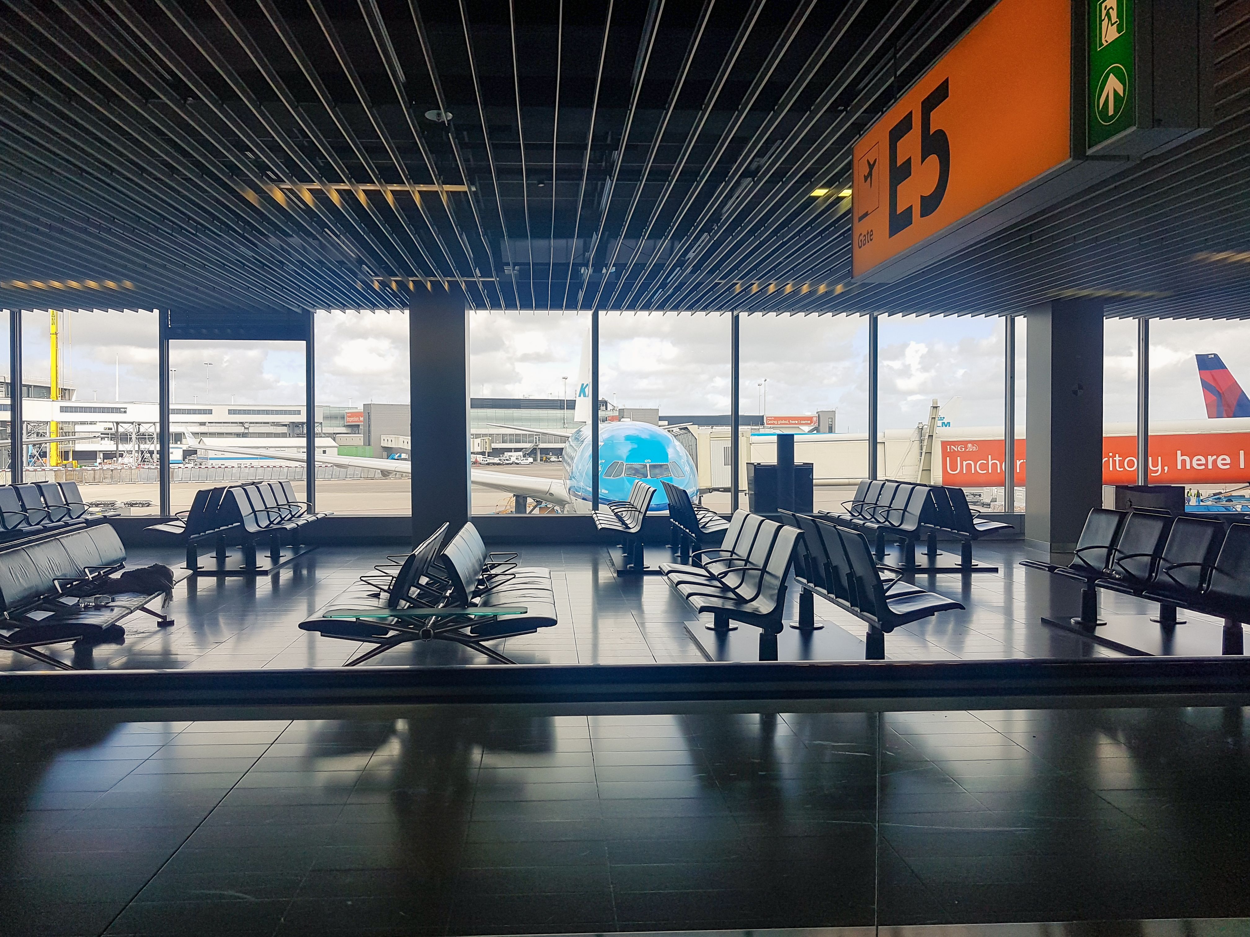 How Long Do I Need To Connect At Amsterdam Schiphol Airport?