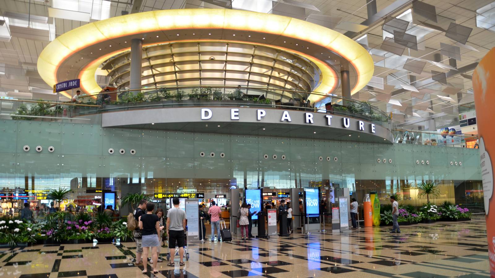 The Airports Where You'd Actually Love A Long Layover