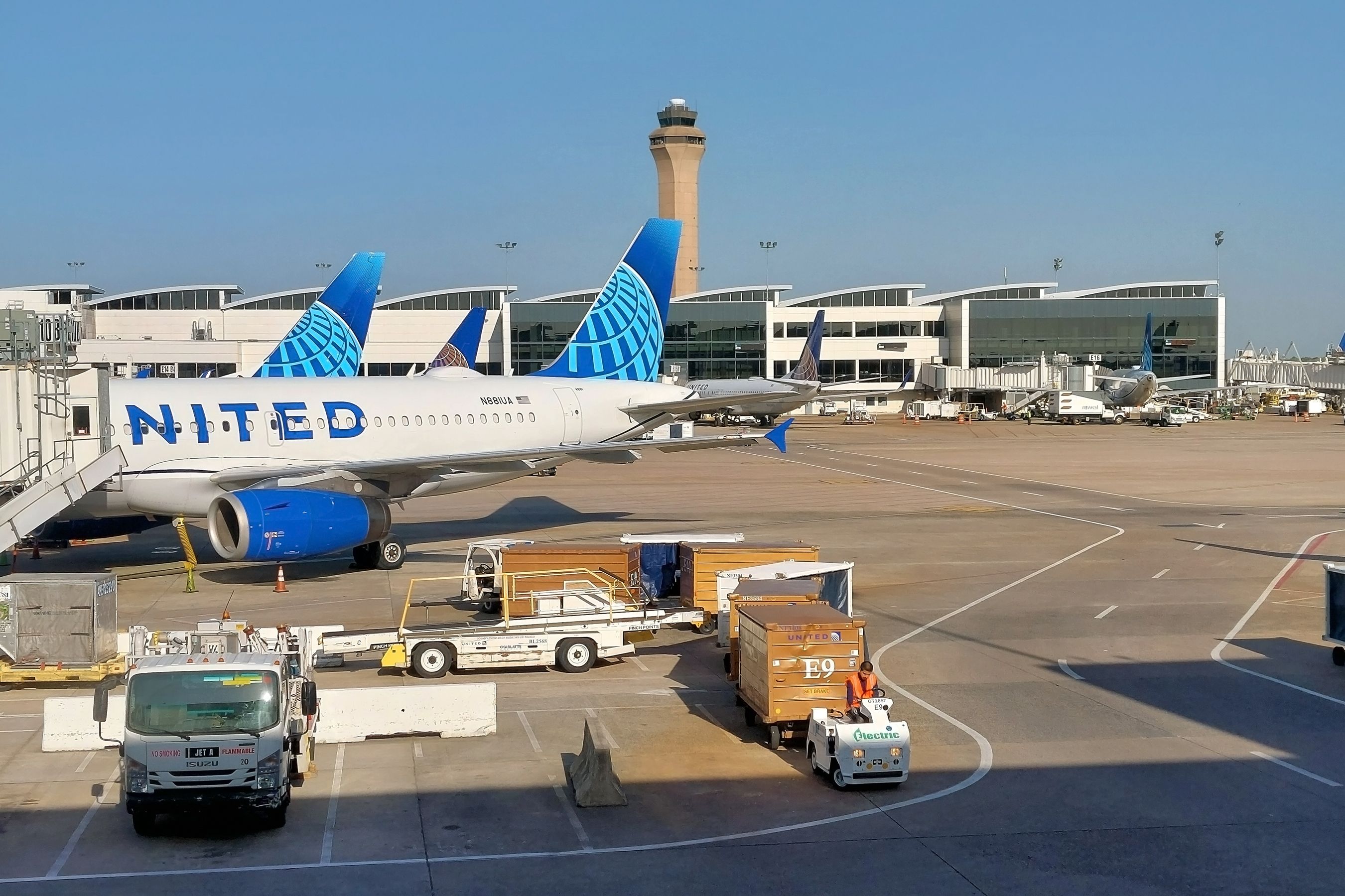 Record-Largest United Club To Be Opened As Part Of $2 Billion Airport Renovation In Houston