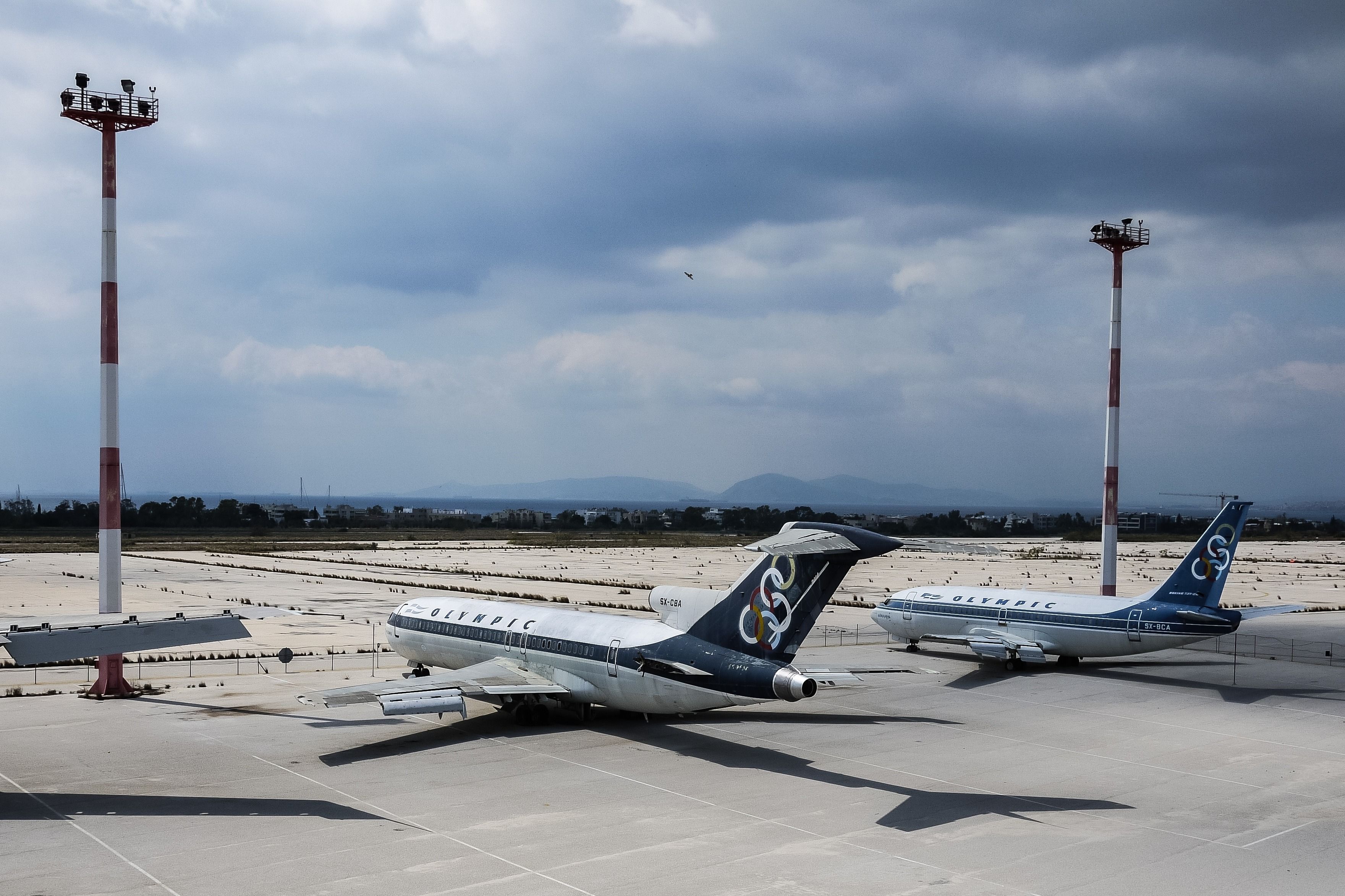 Abandoned Olympic Airways Boeing 727 To Be Restored In Athens