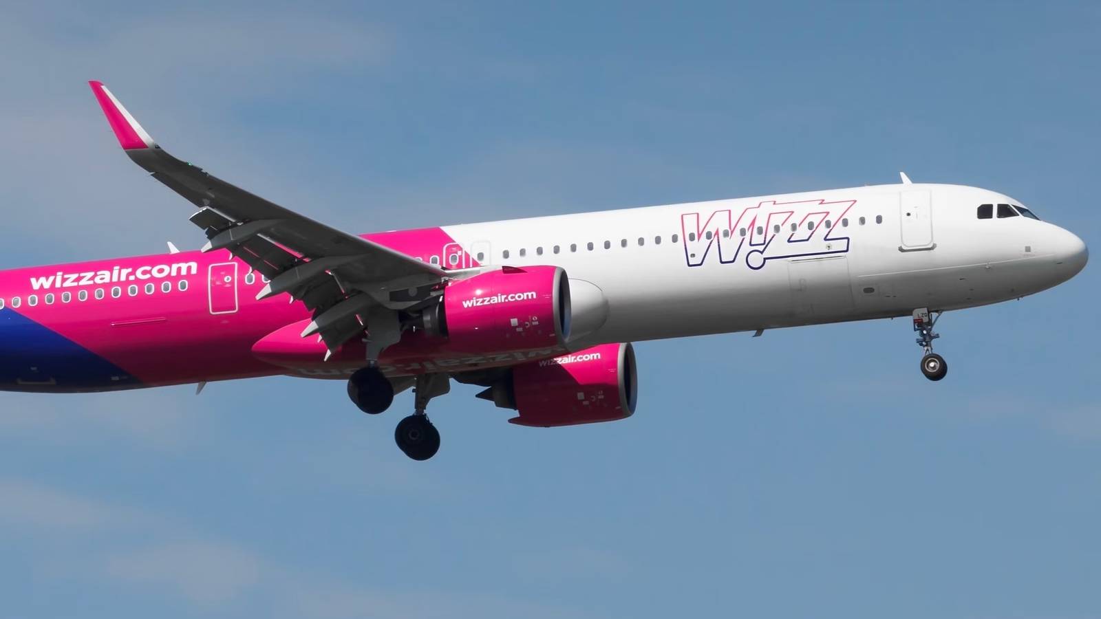 WOW: Wizz Air Base At Debrecen International Closed For Urgent Repairs