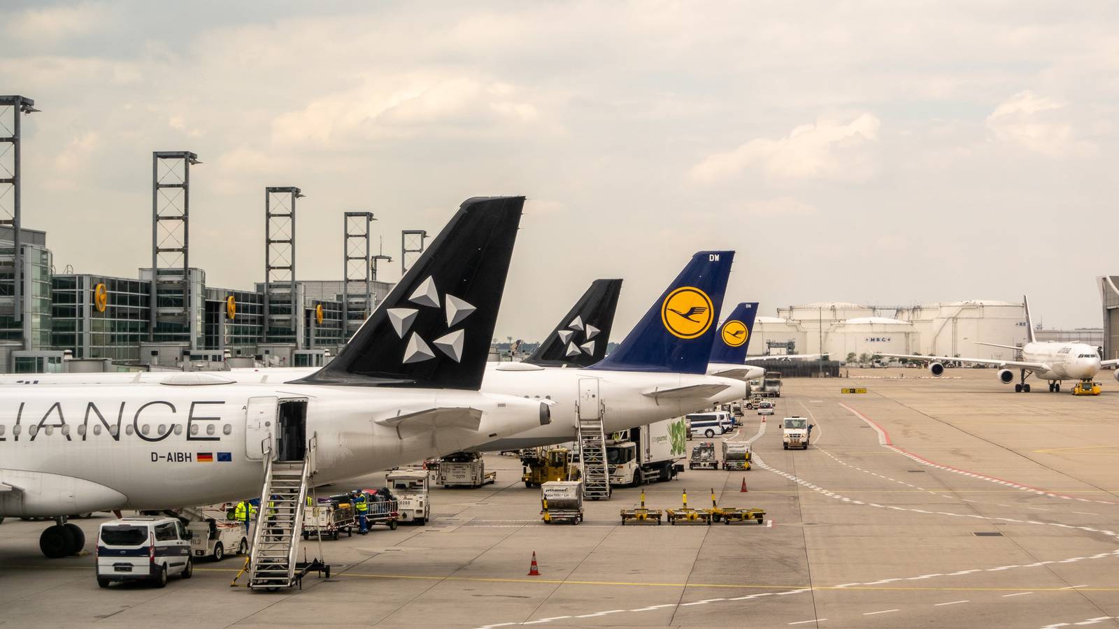 The Good & The Bad: Examining German Airports' Varying Post-Pandemic Recoveries