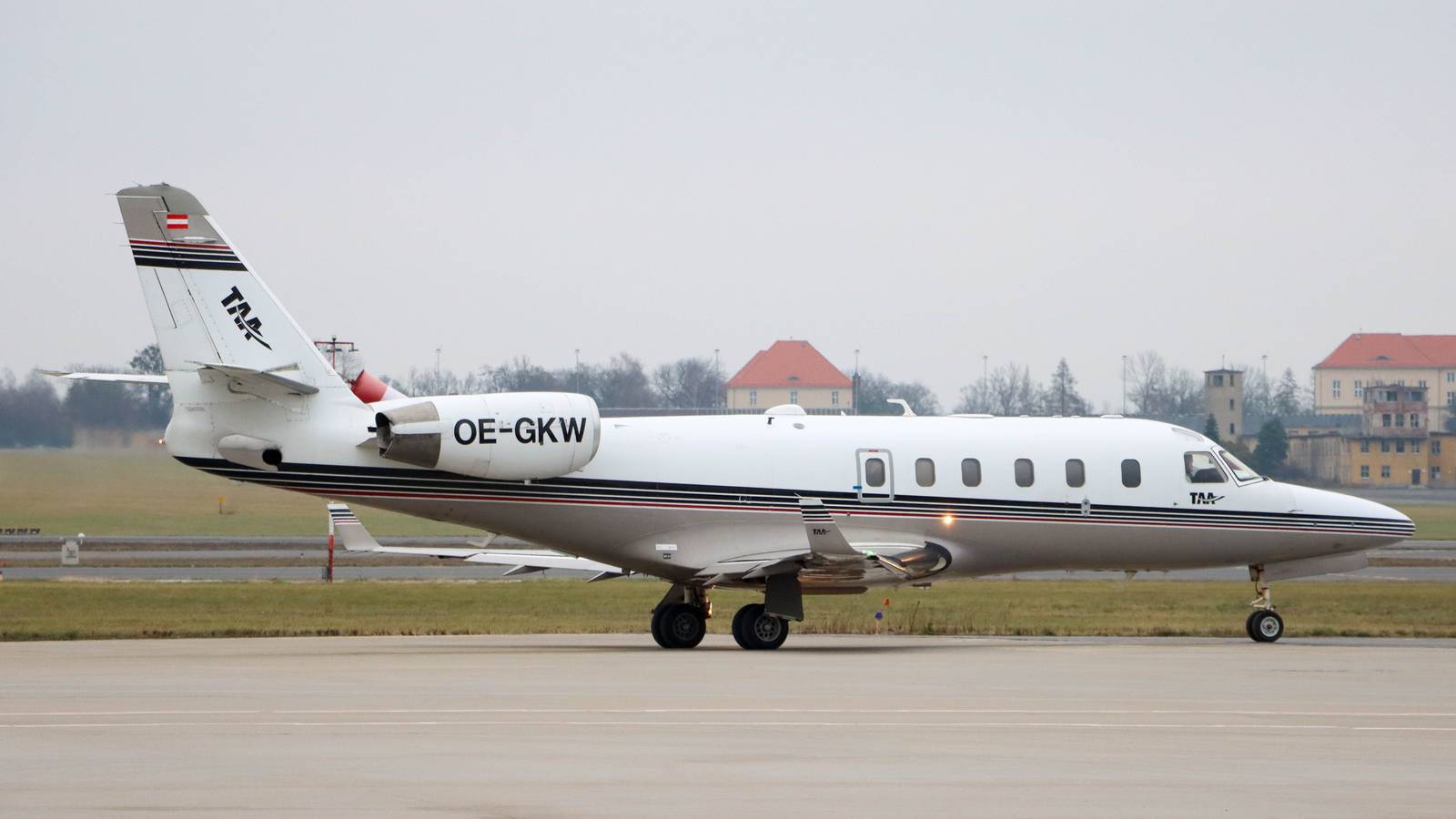 The Gulfstream G100: A Tiny Private Jet Originally Made In Israel