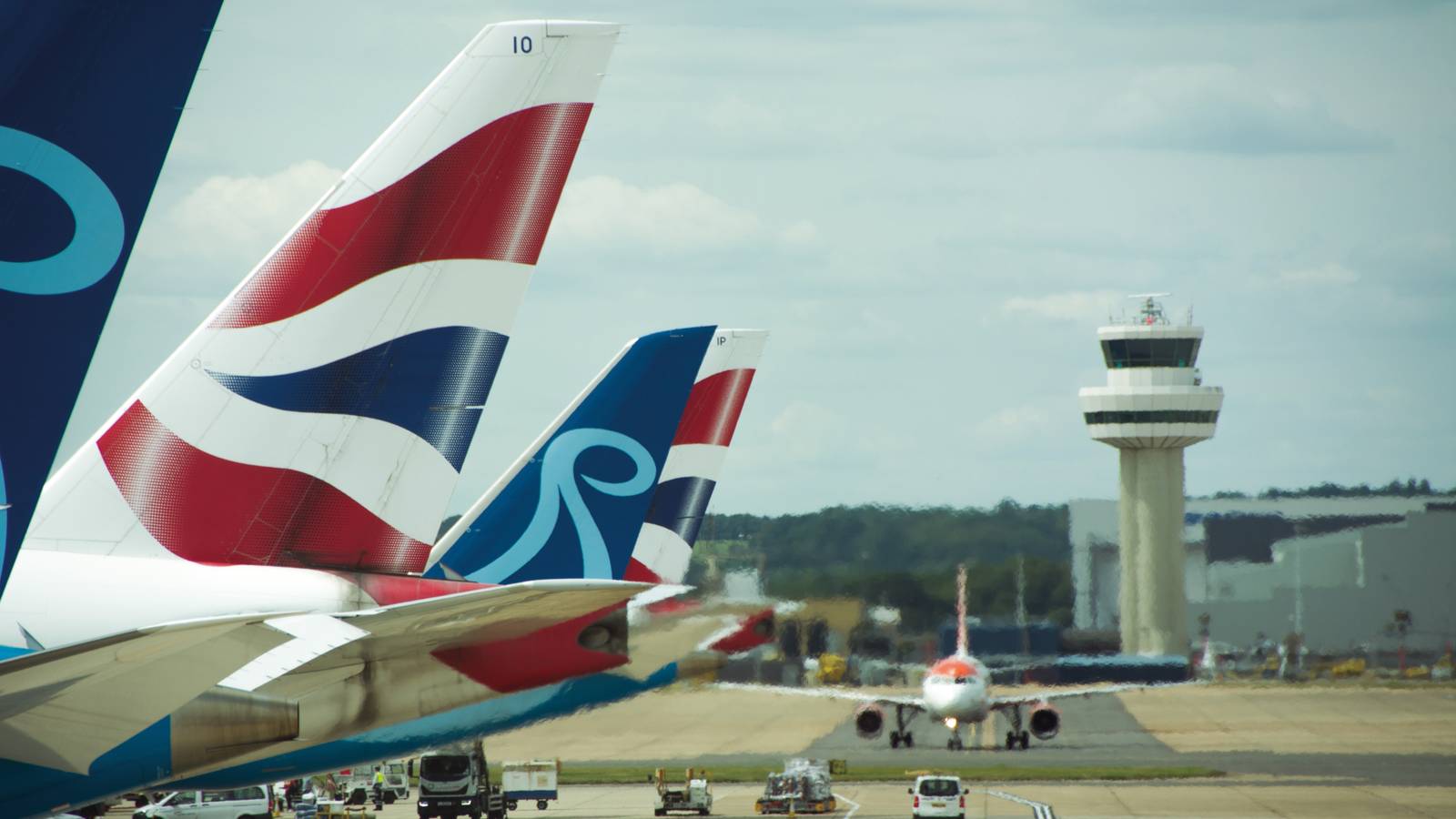 Airline Pilots Called In To Improve Communication Between Soccer Referees
