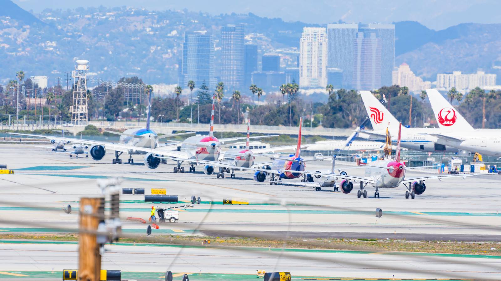 Wow: The World's Biggest Aircraft Lessor Has Almost 2,000 Aircraft