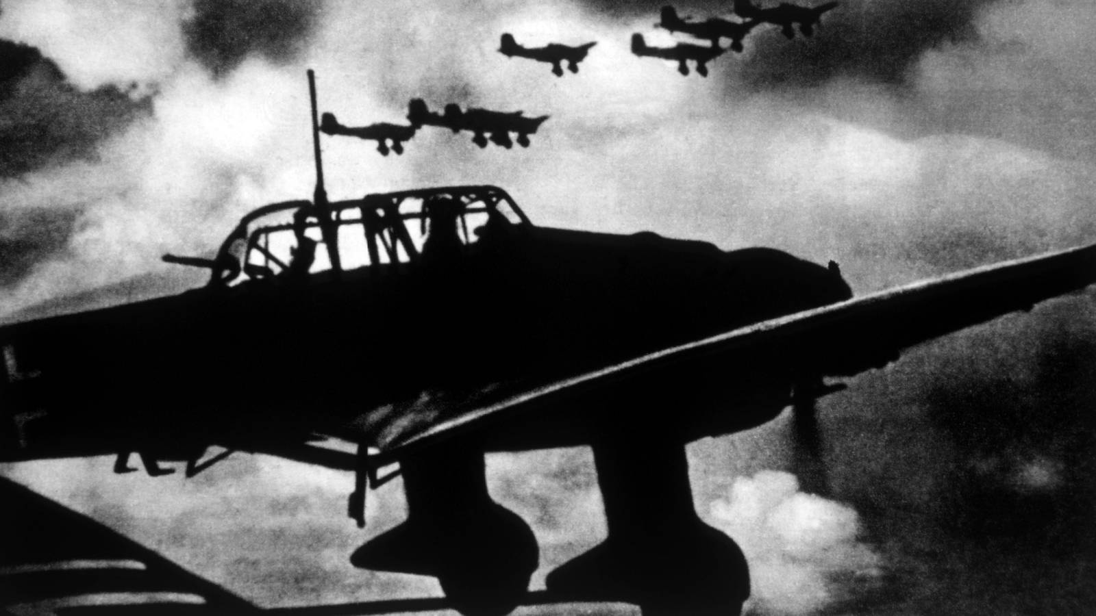 Are There Any Airworthy Stuka Diver Bombers Left?