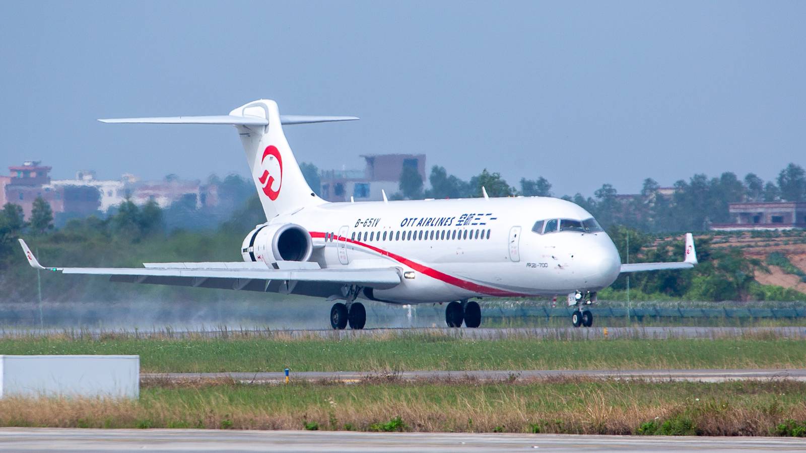 China's ARJ21 Aircraft Has Now Carried More Than 10 Million Passengers