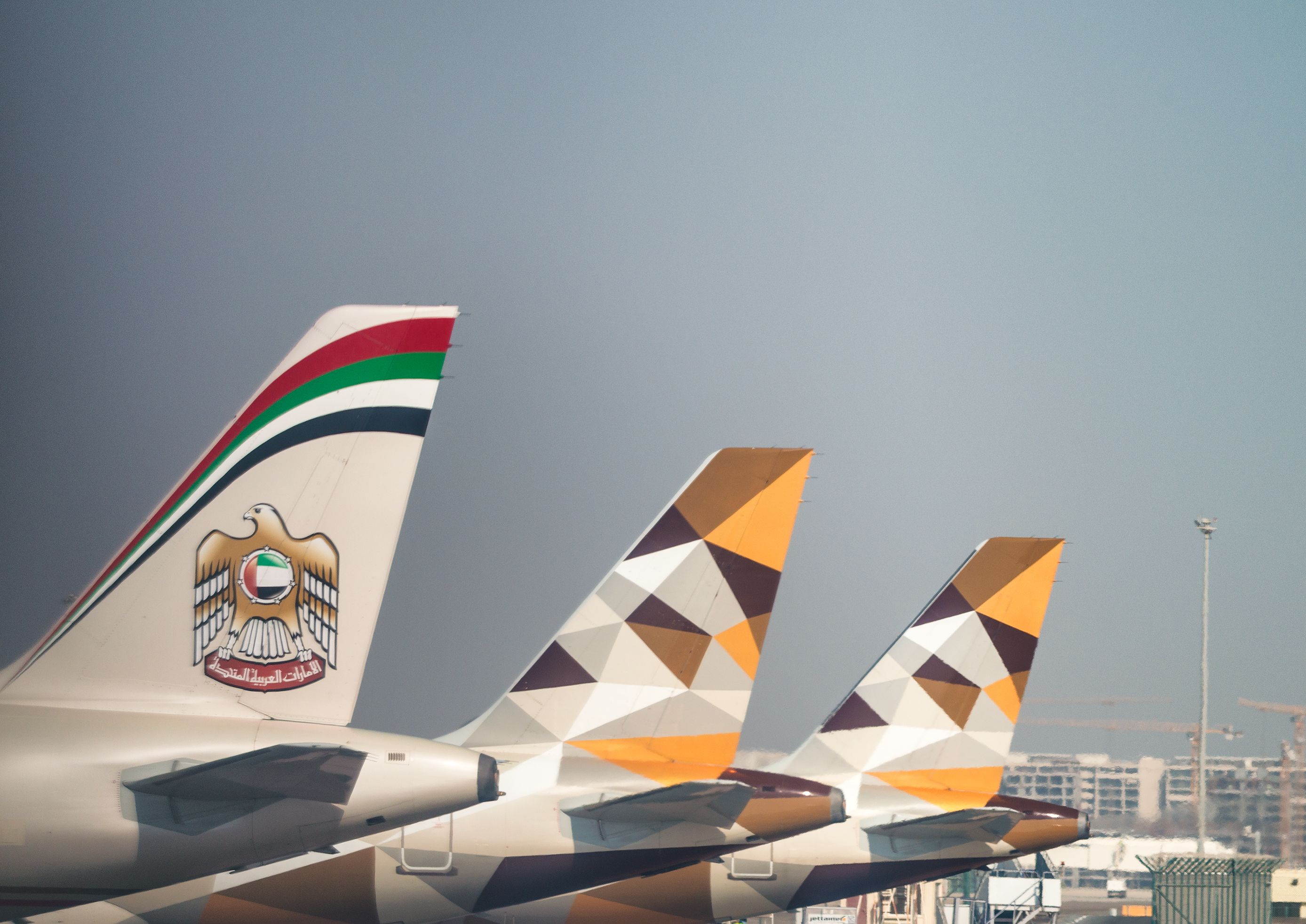 Emirates Economy vs Etihad Economy: Which Airline Is Best?