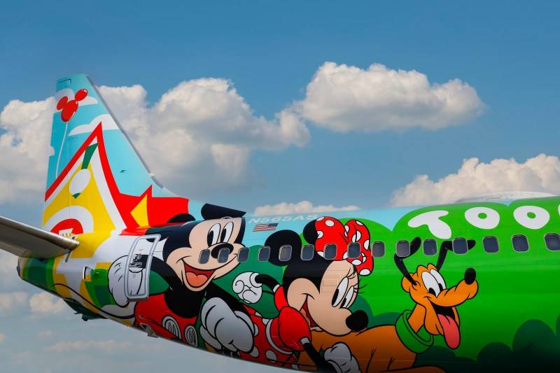 A Bit Goofy? Check Out Alaska Airlines' New Disneyland Boeing 737