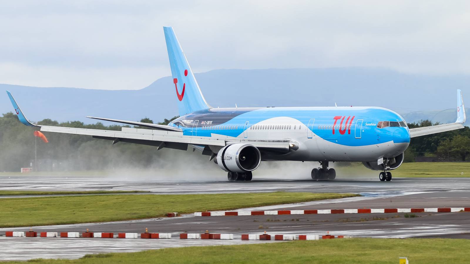 TUI’s Final Boeing 767 Heads To Pinal Airpark For Retirement