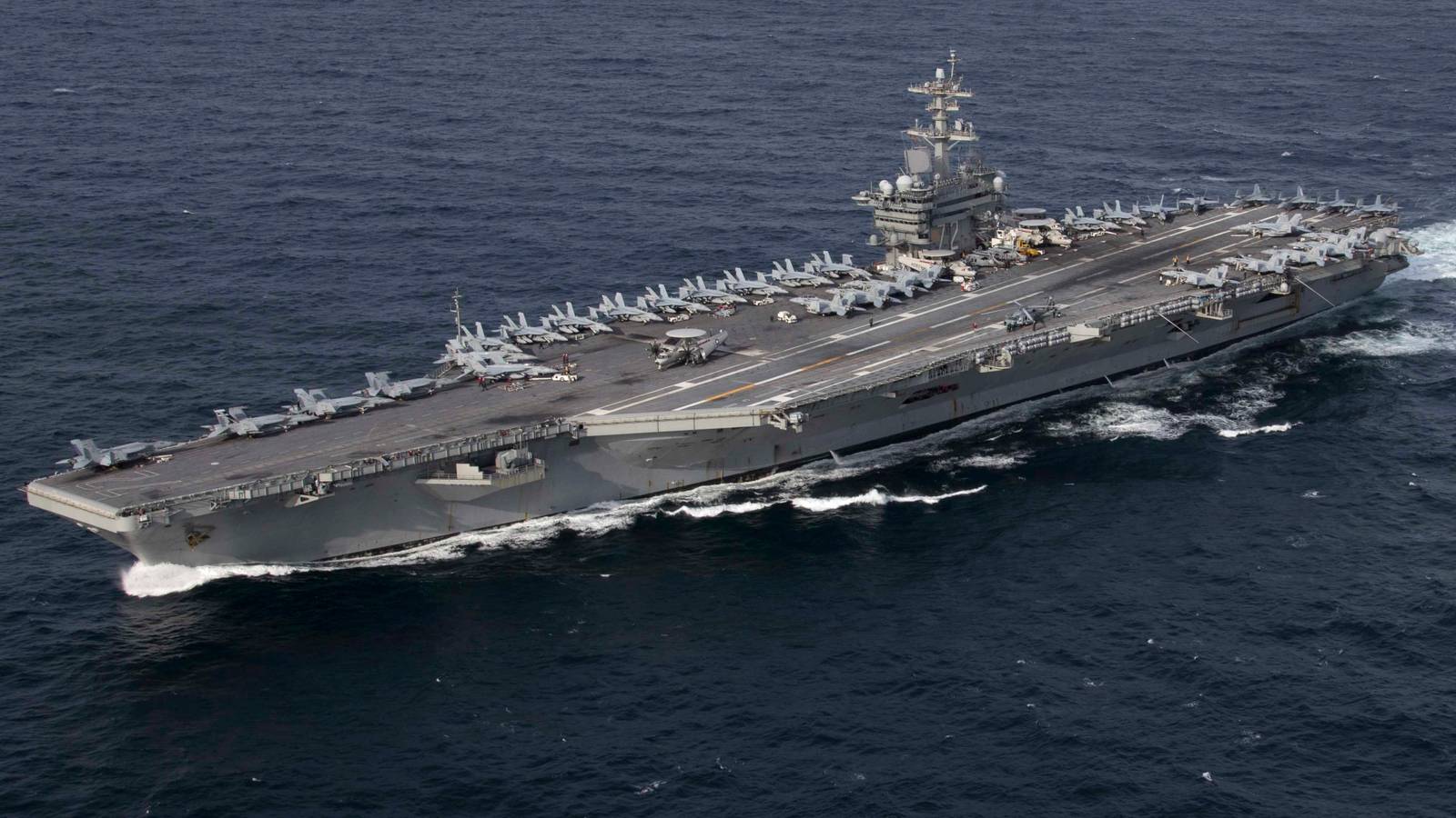 Planes At Sea: 5 Airplanes Commonly Seen On American Aircraft Carriers