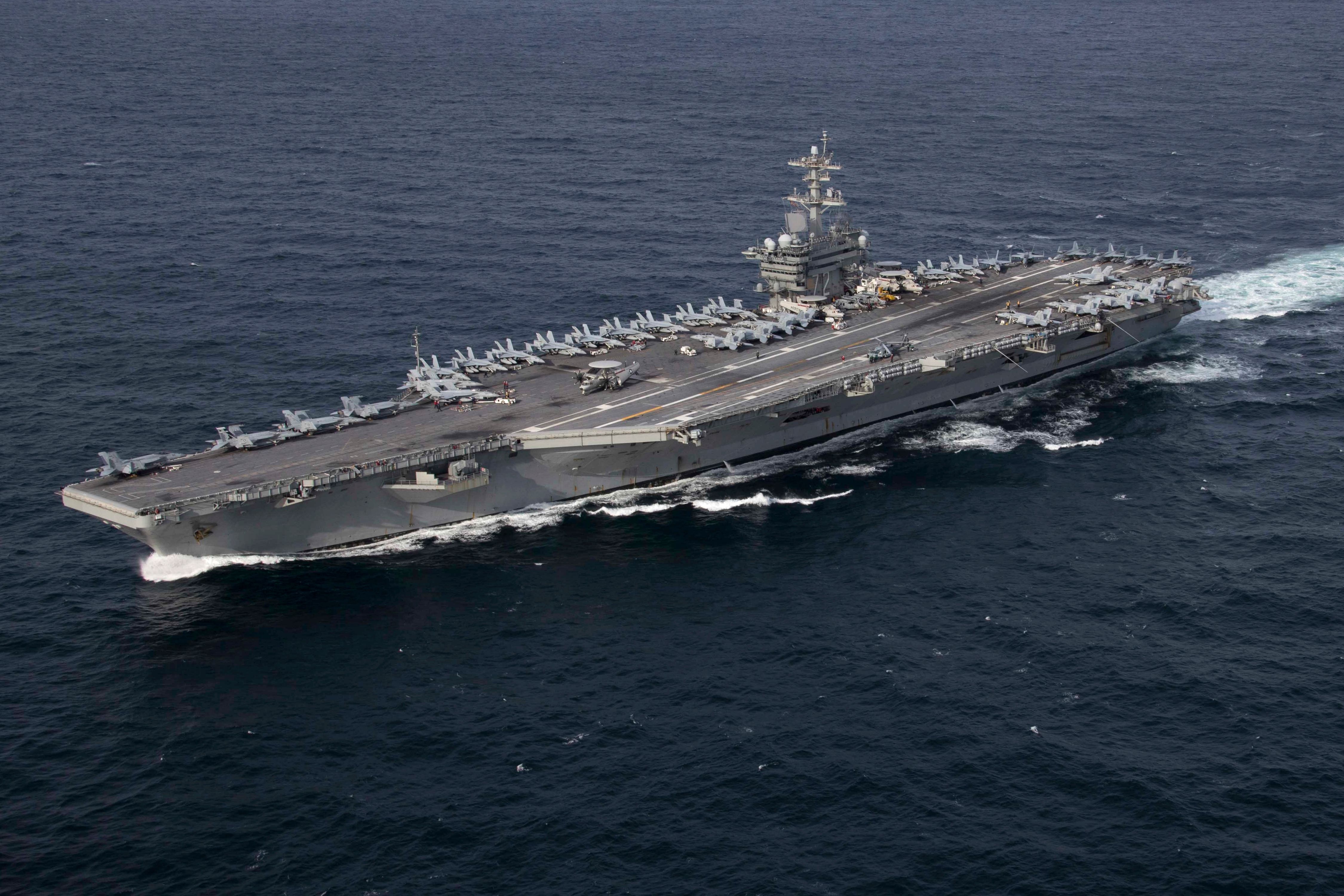 Planes At Sea: 5 Airplanes Commonly Seen On American Aircraft Carriers